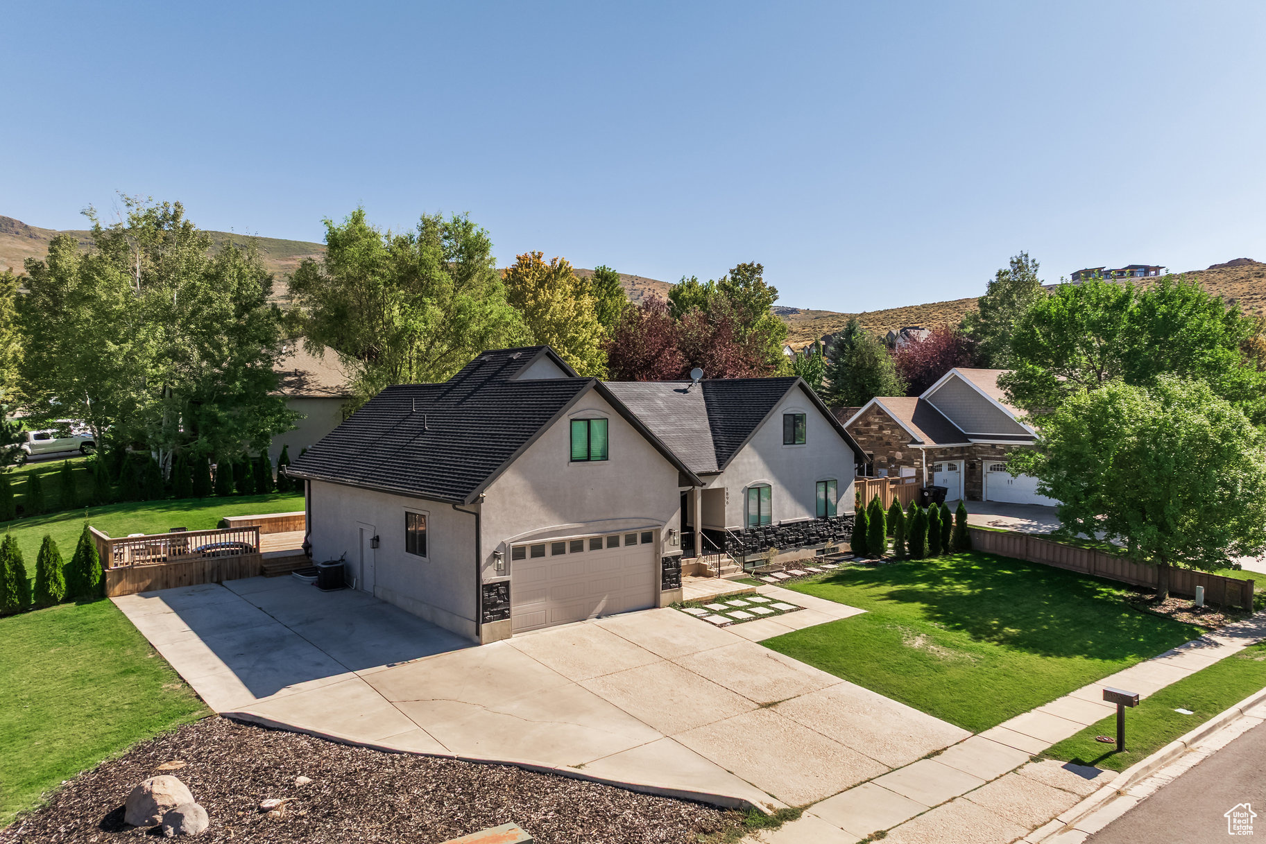 COVE AT VALLEY HILLS - Residential
