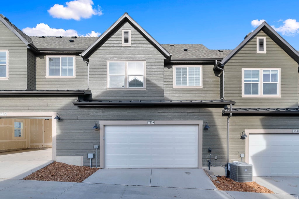 Photo of 7239 S 7000 W, West Jordan, UT 84081 (MLS # 2183372)