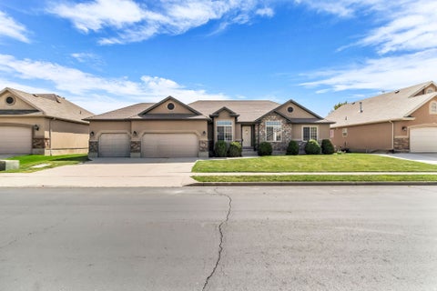 Photo of 2471 W 2150 N, Lehi, UT 84048 (MLS # 2182335)