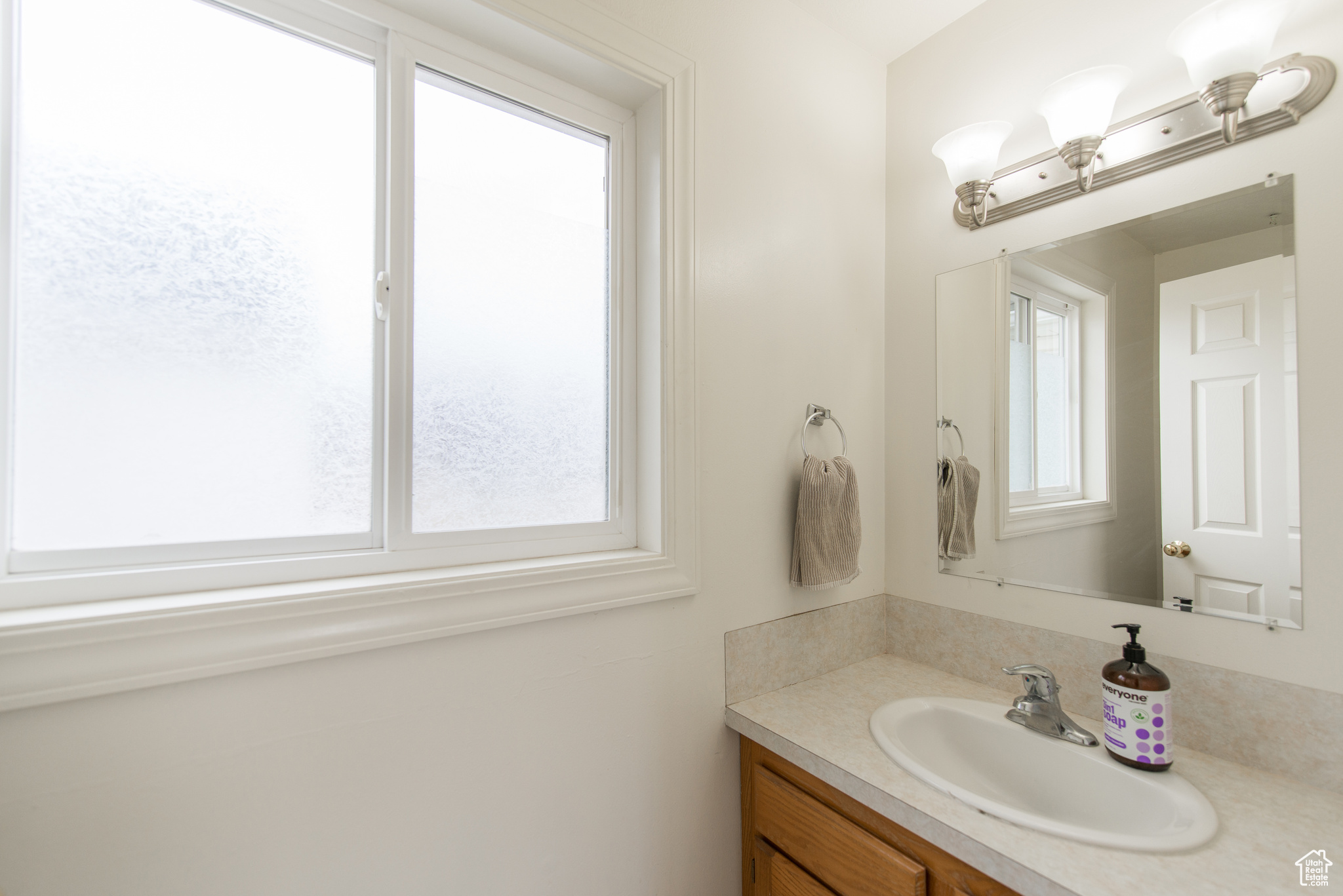 485 N 400, Tremonton, Utah image 13