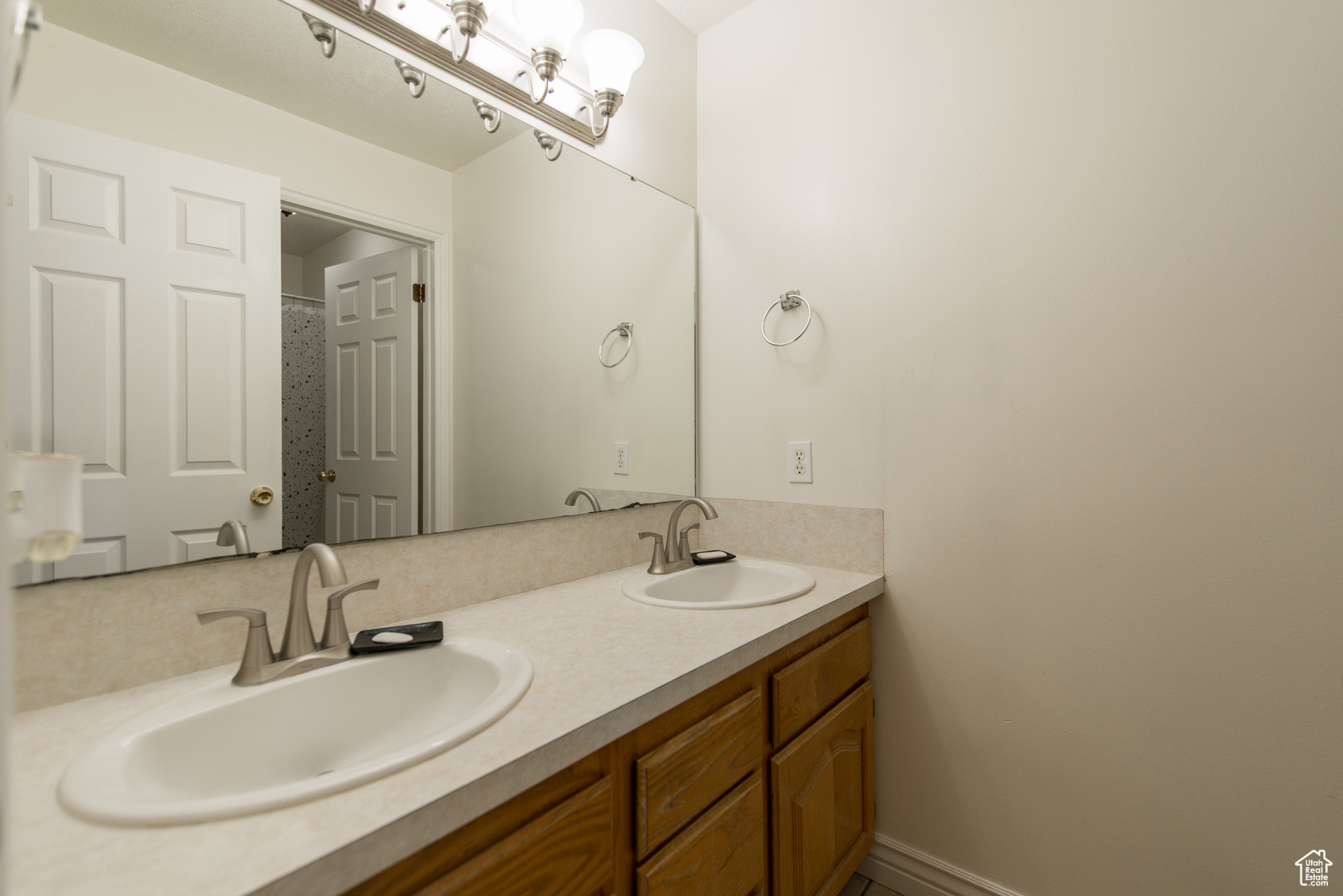 485 N 400, Tremonton, Utah image 23