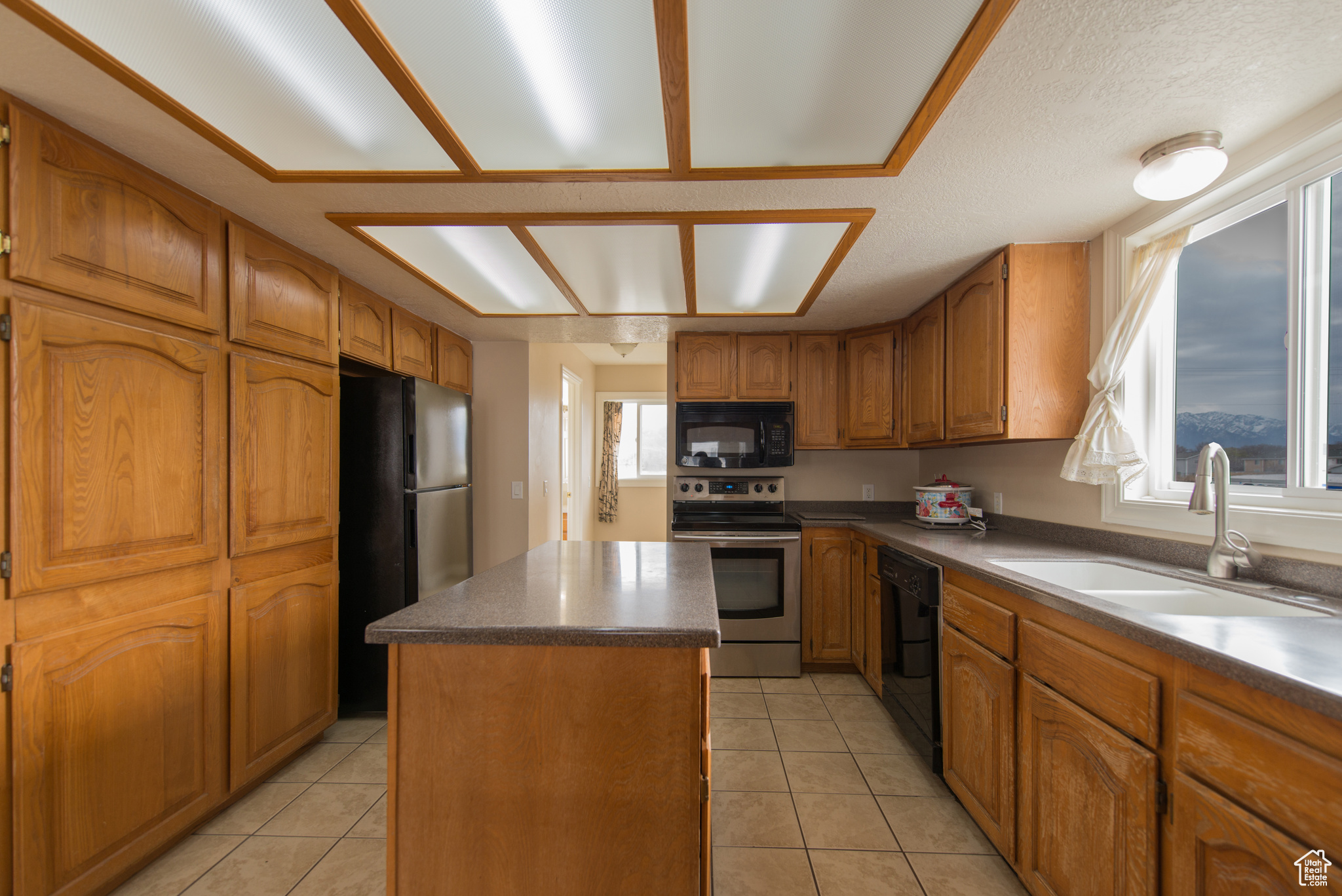 485 N 400, Tremonton, Utah image 12