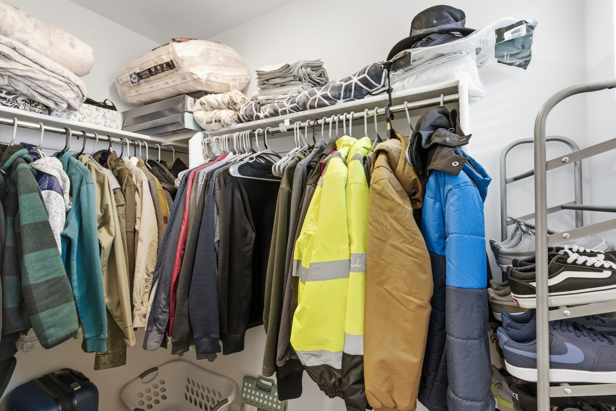 GATEWAY TO LITTLE VALLEY - Residential