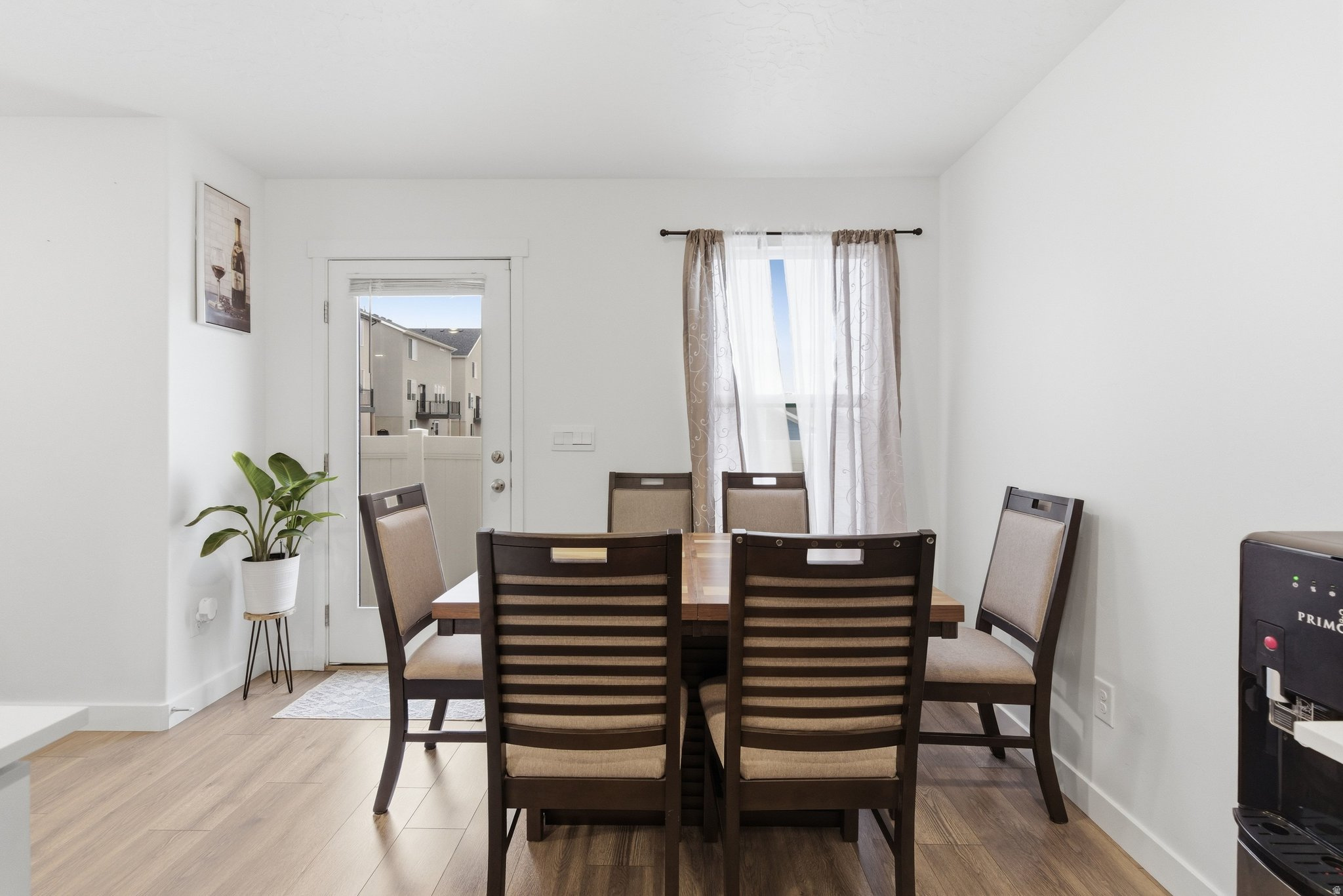 GATEWAY TO LITTLE VALLEY - Residential