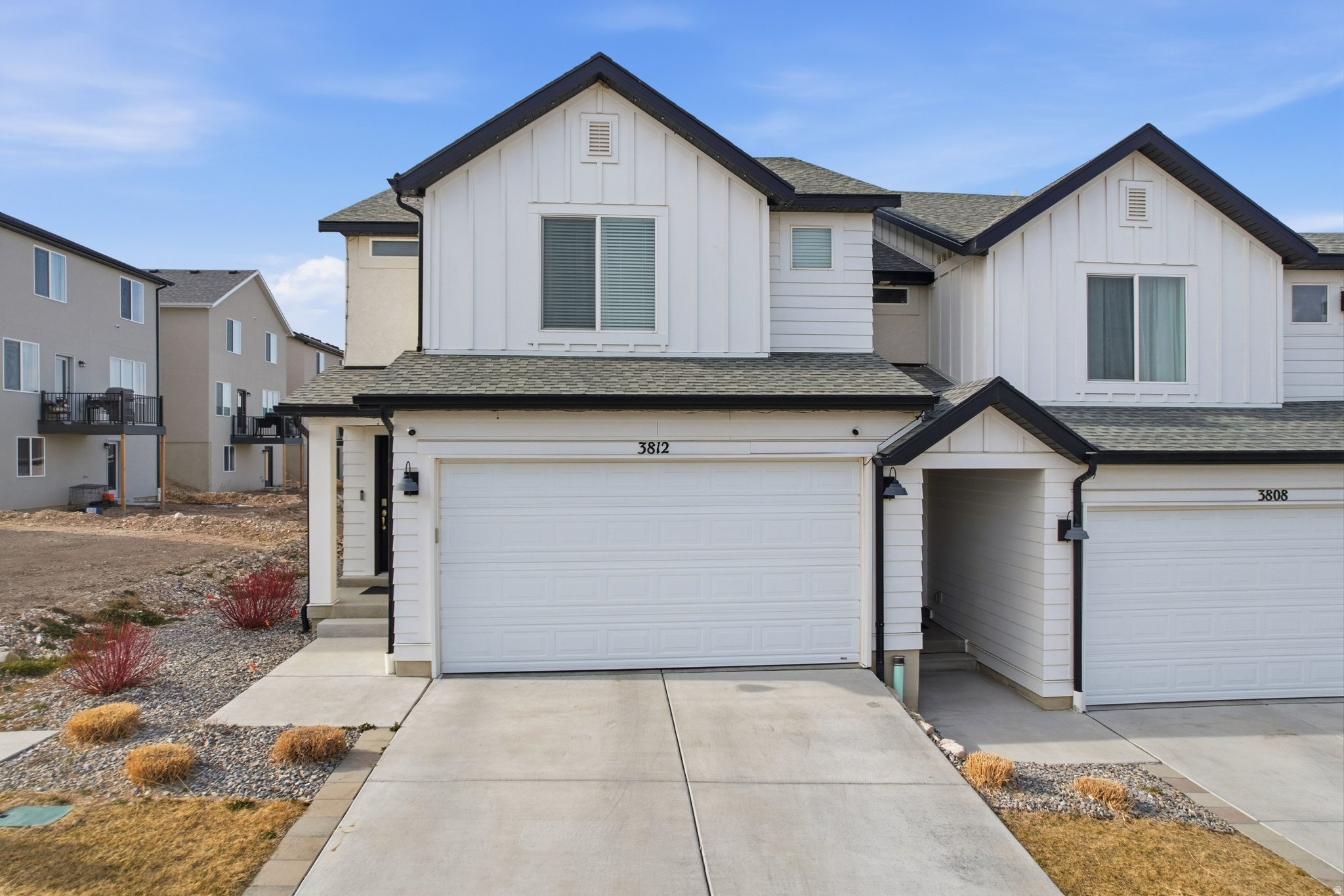 GATEWAY TO LITTLE VALLEY - Residential