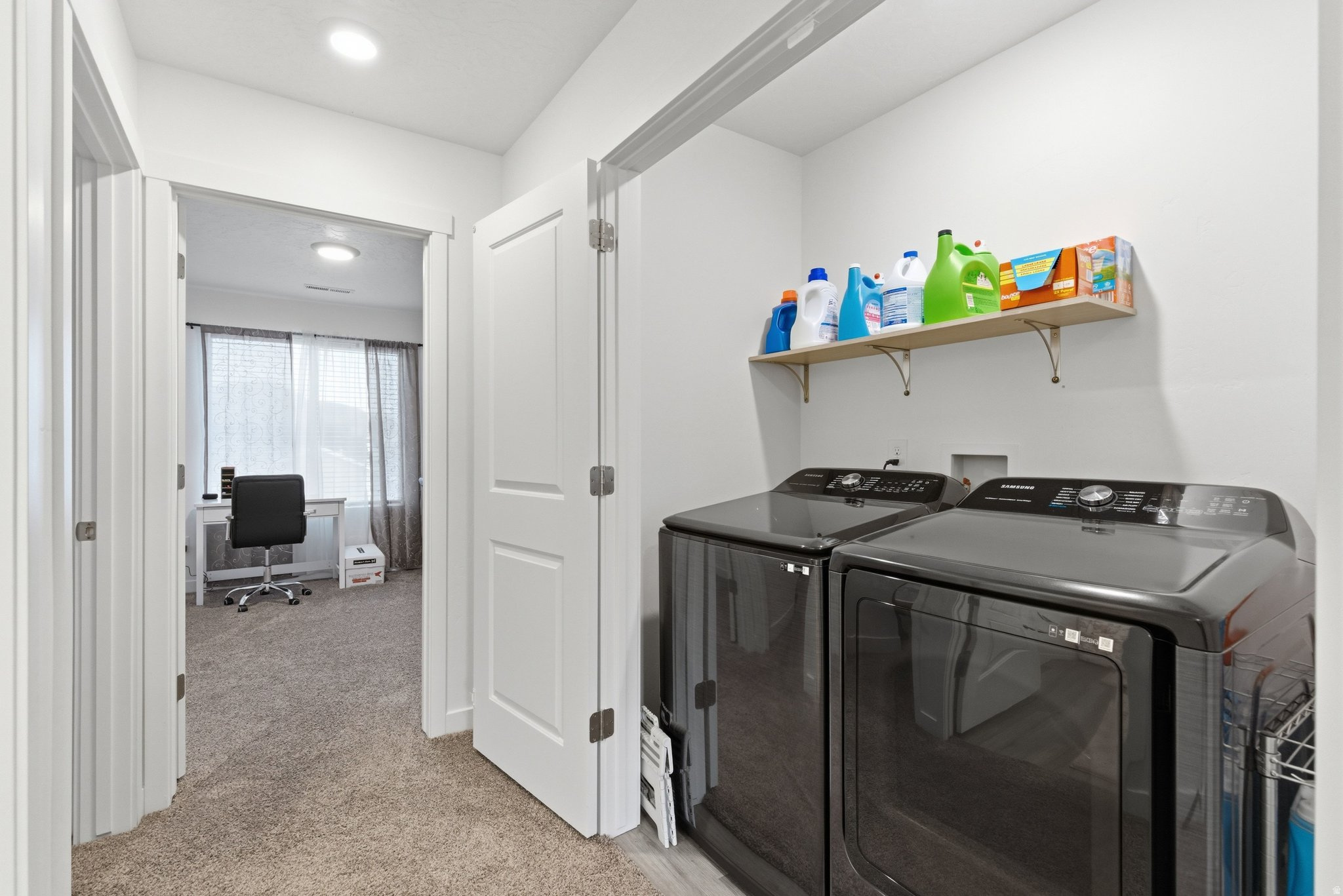 GATEWAY TO LITTLE VALLEY - Residential