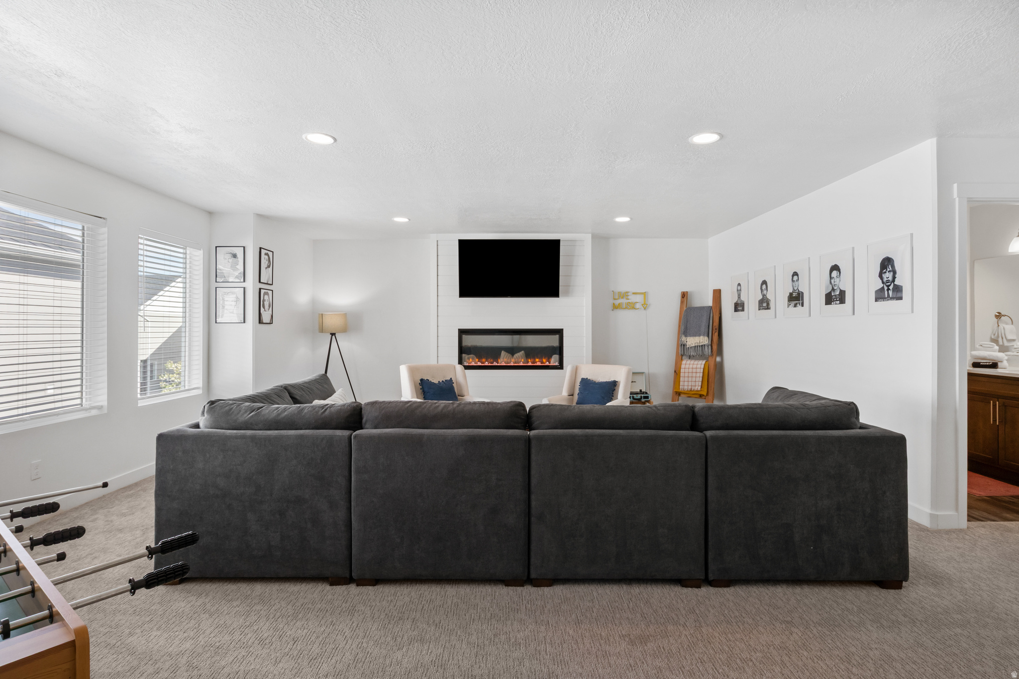 PARADISE PARKWAY - Residential