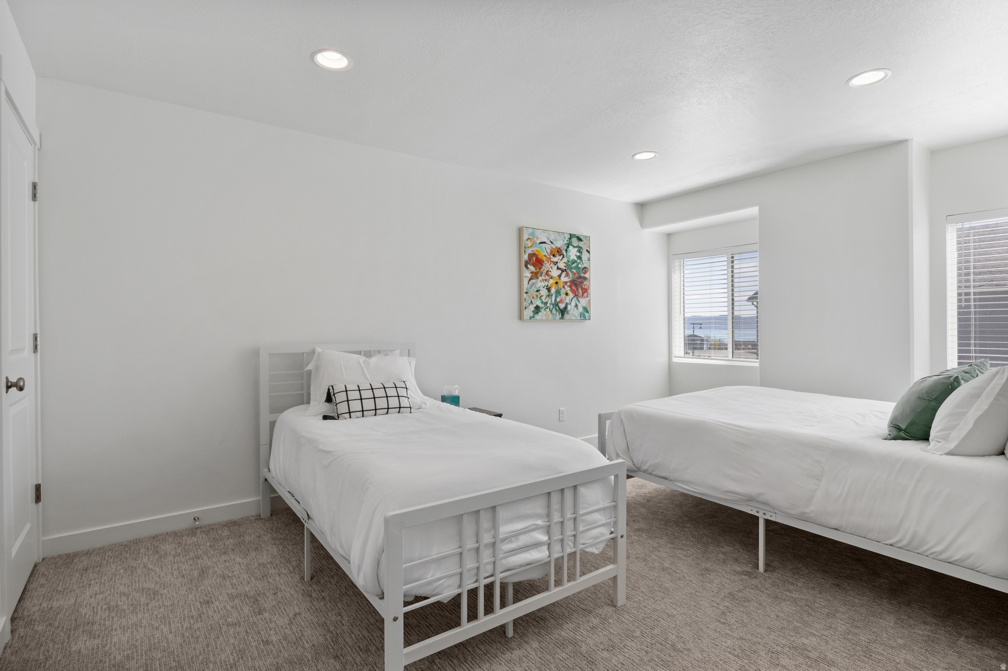 PARADISE PARKWAY - Residential