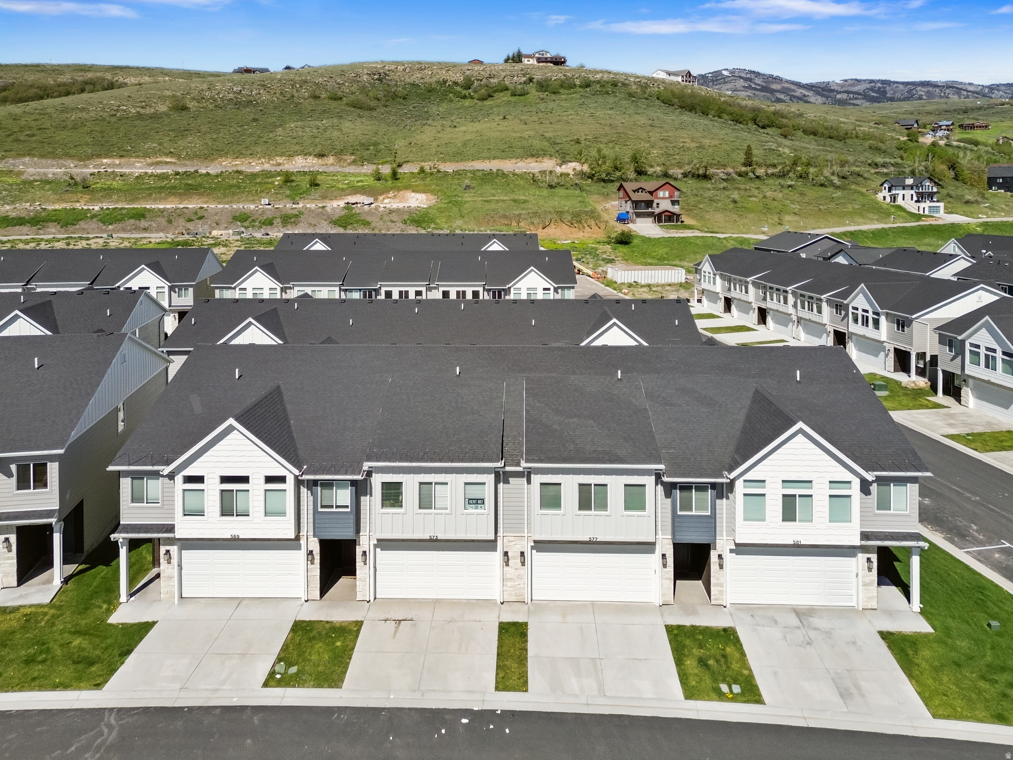 PARADISE PARKWAY - Residential