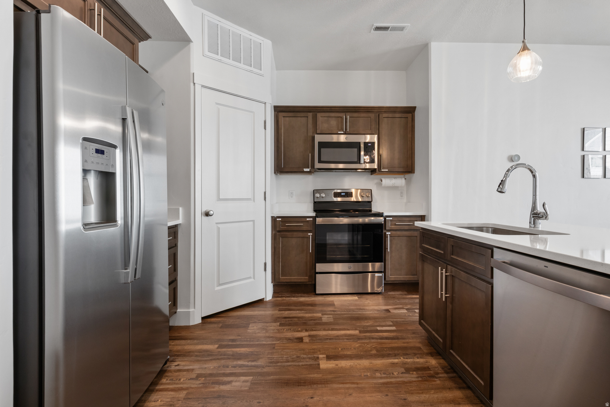 PARADISE PARKWAY - Residential