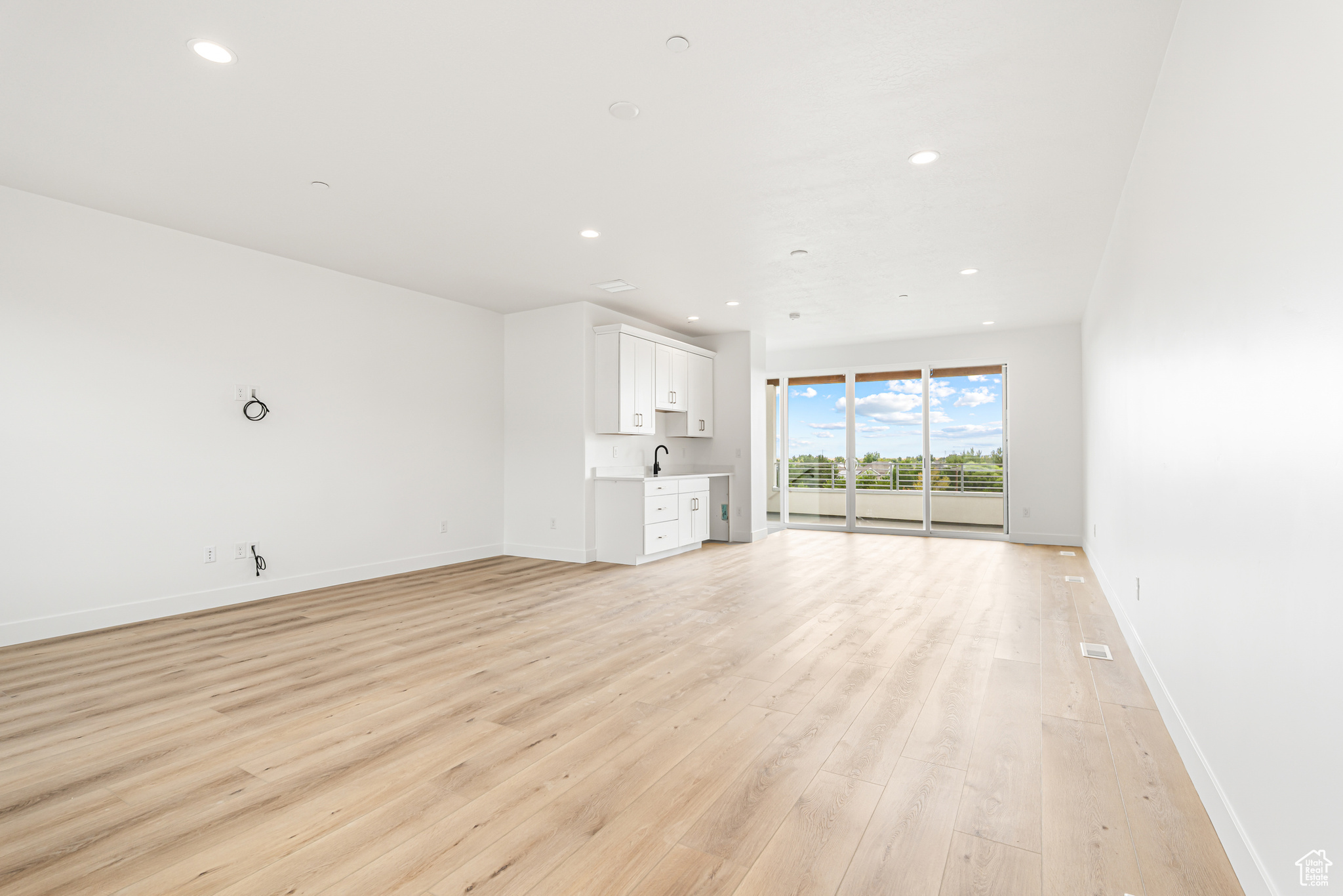 DOWNTOWN DAYBREAK - Residential