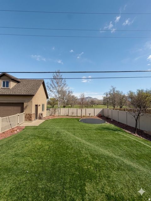 Tiny photo for 469 E VINE ST S, Murray, UT 84107 (MLS # 2156439)