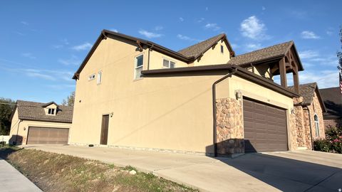 Tiny photo for 469 E VINE ST S, Murray, UT 84107 (MLS # 2156439)