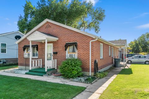 Photo of 163 N GRANT ST, American Fork, UT 84003 (MLS # 2128793)