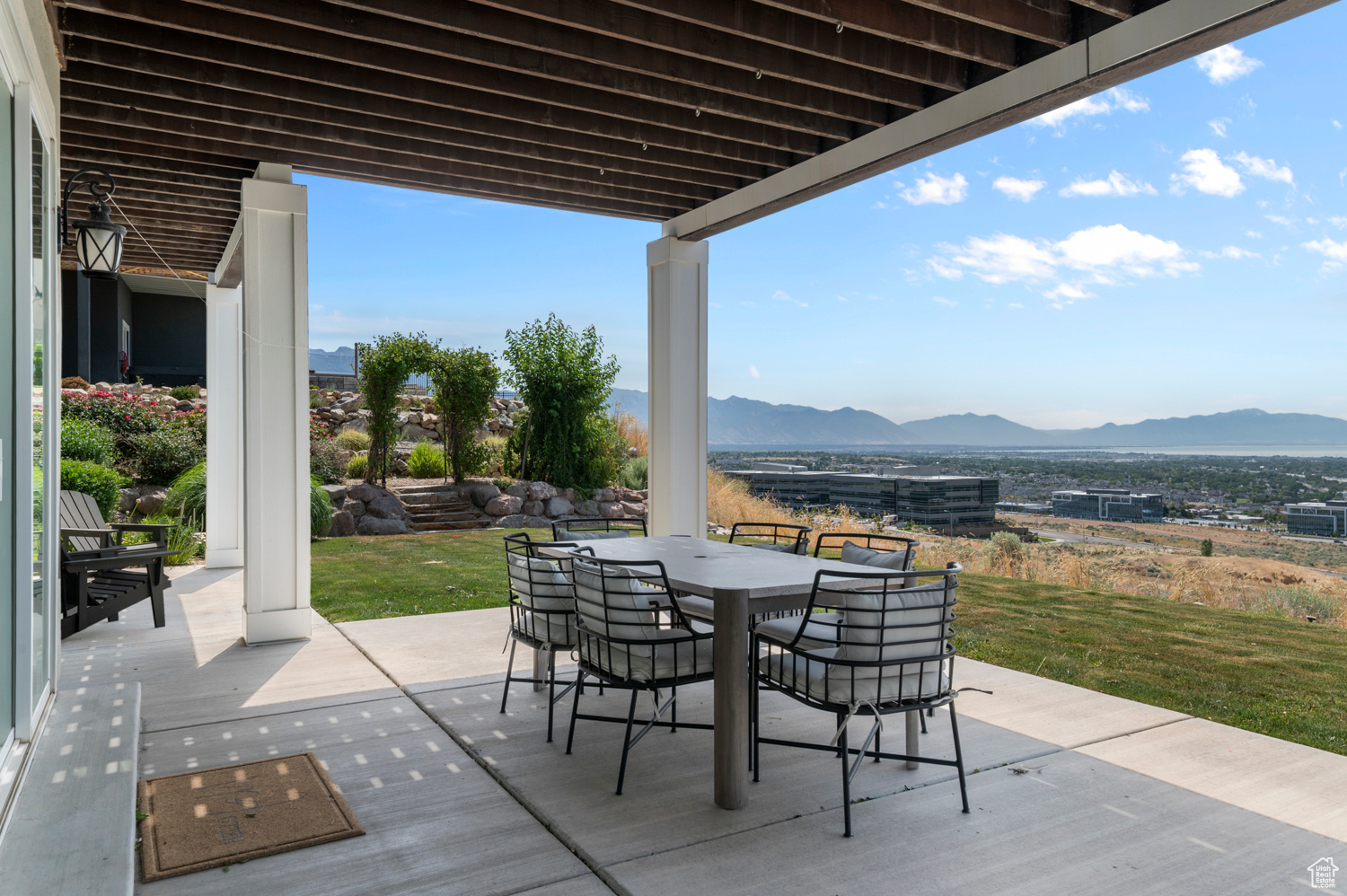 TRAVERSE - Residential