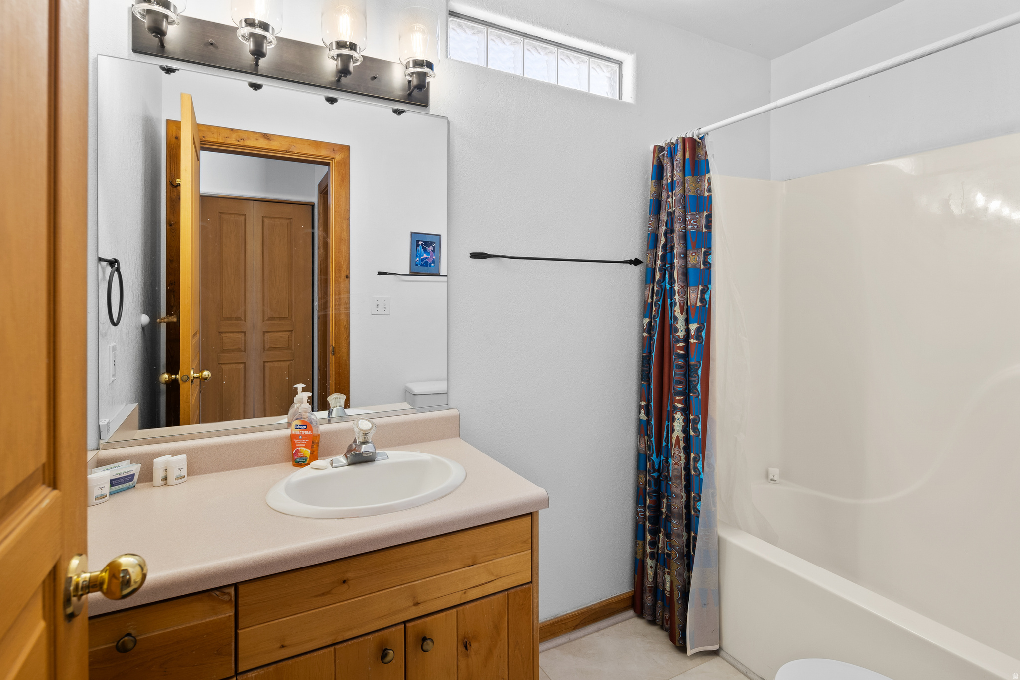 CASTILLO DE LAS ROCAS - Residential