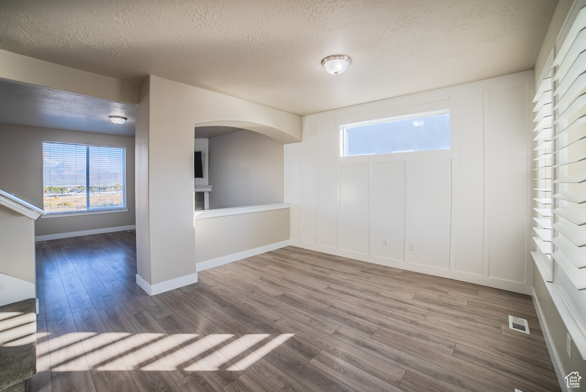HIGH POINTE - Residential
