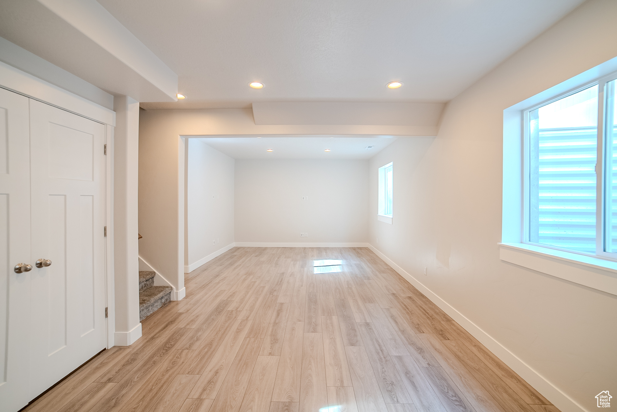 HIGH POINTE - Residential