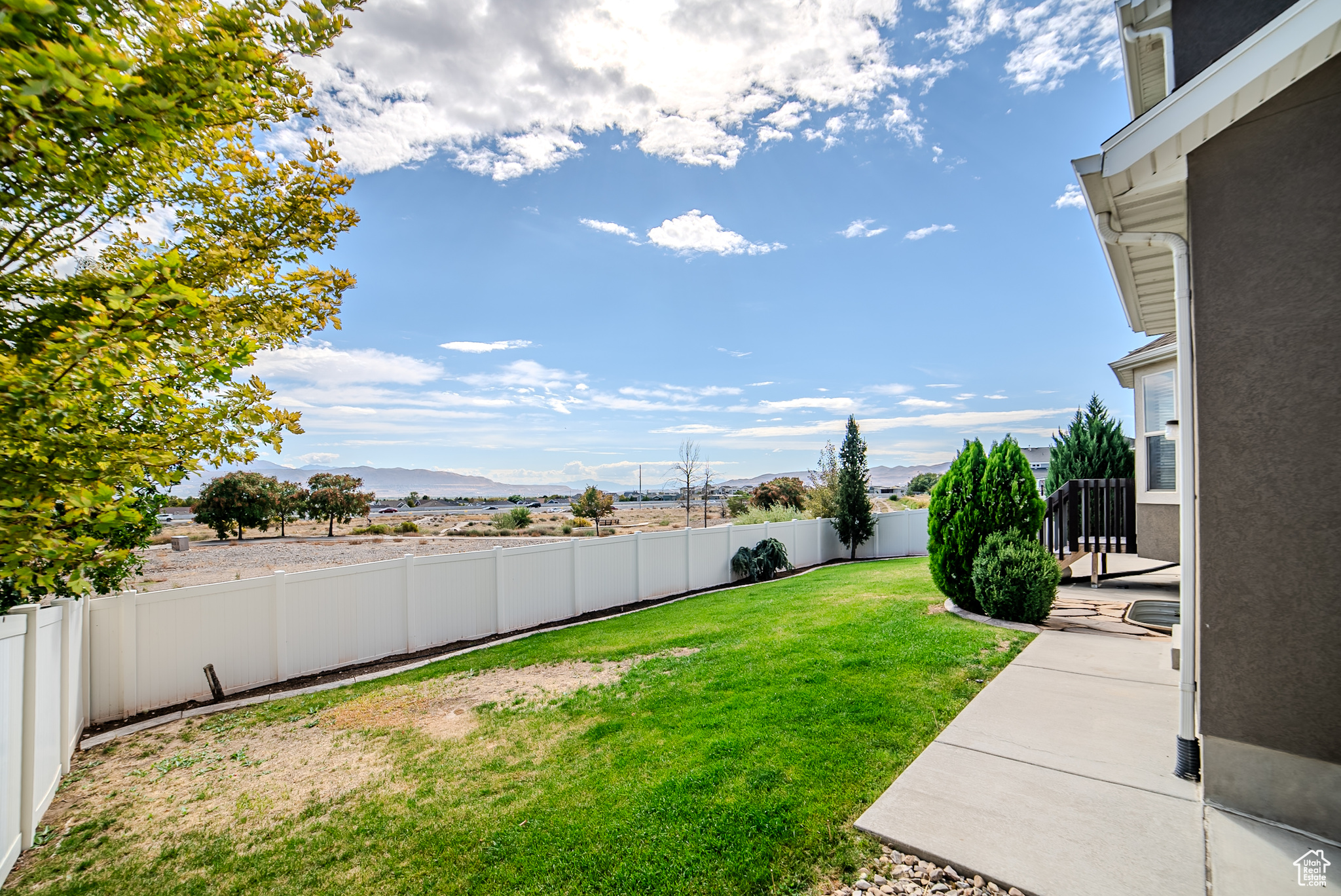 HIGH POINTE - Residential