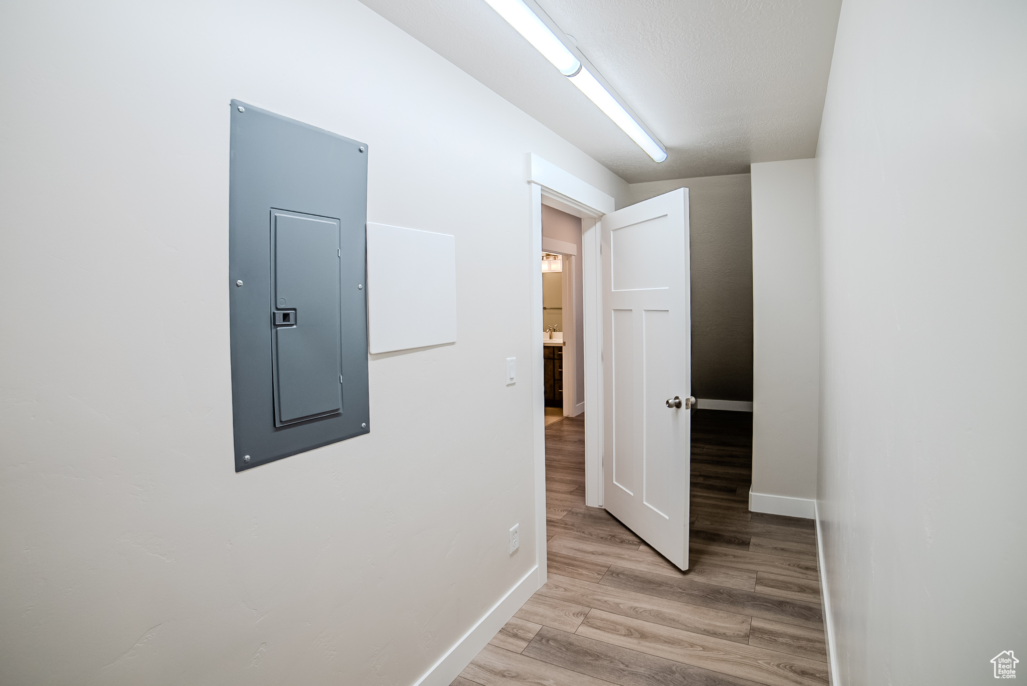 HIGH POINTE - Residential