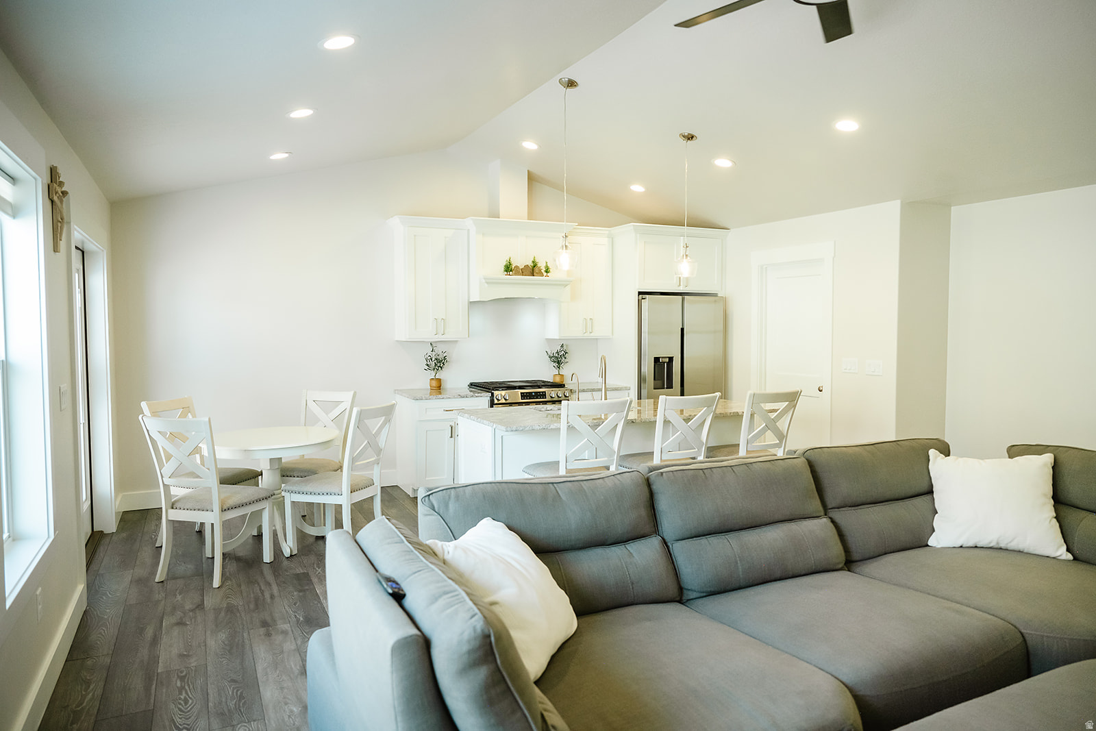 GRANITE RIDGE - Residential