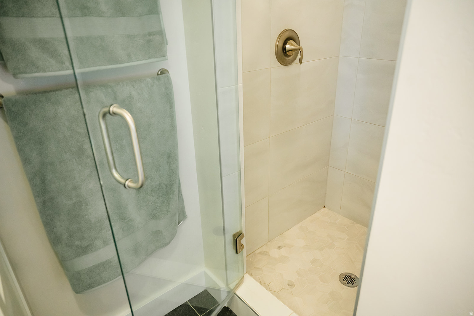 GRANITE RIDGE - Residential