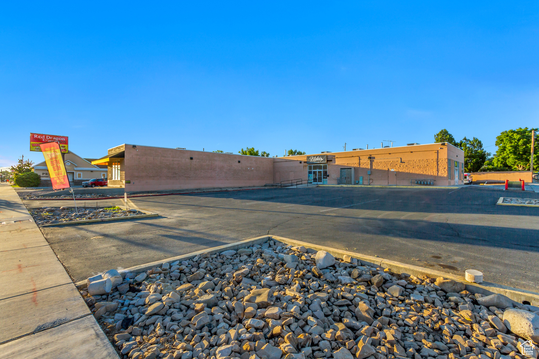 OQUIRRH HILLS SUB - Commercial Sale