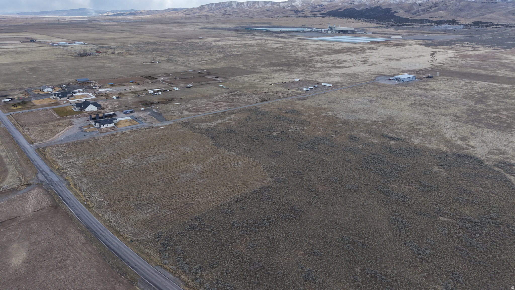 SUNRISE MOUNTAIN EST - Land