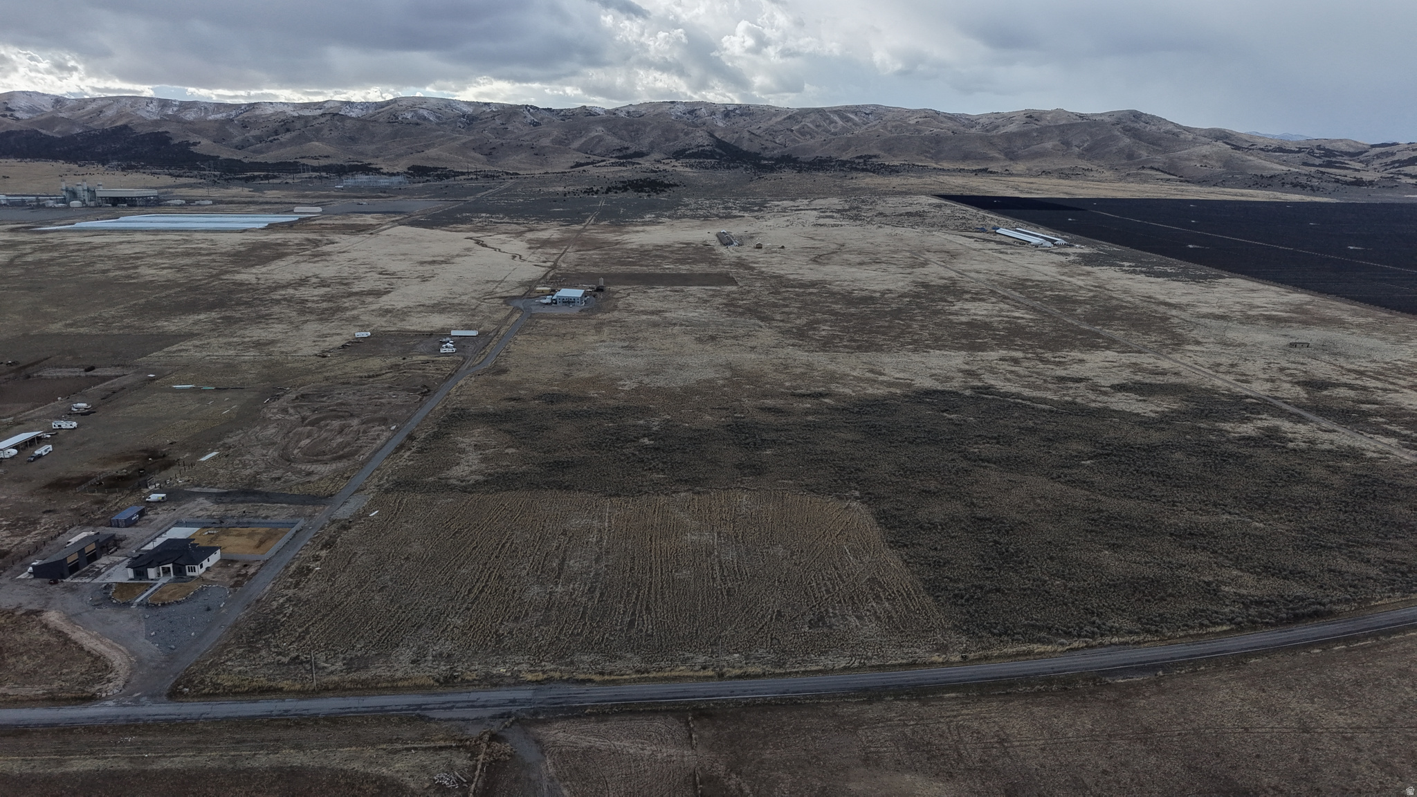 SUNRISE MOUNTAIN EST - Land