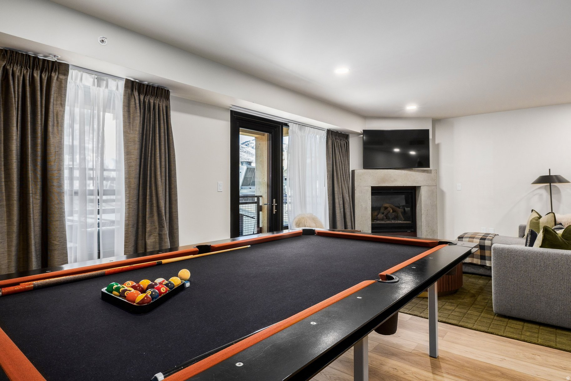 SKY LODGE - Residential