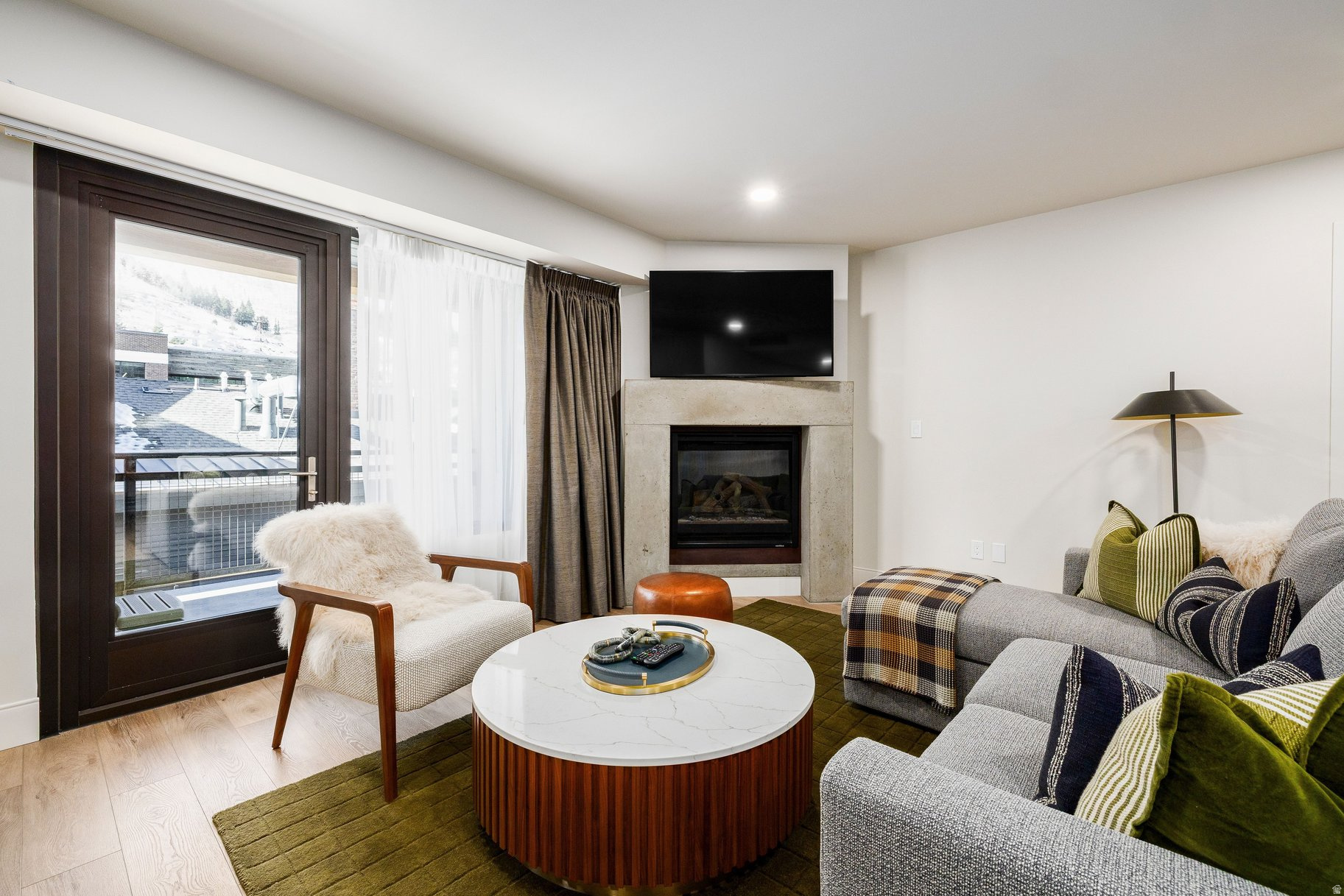 SKY LODGE - Residential