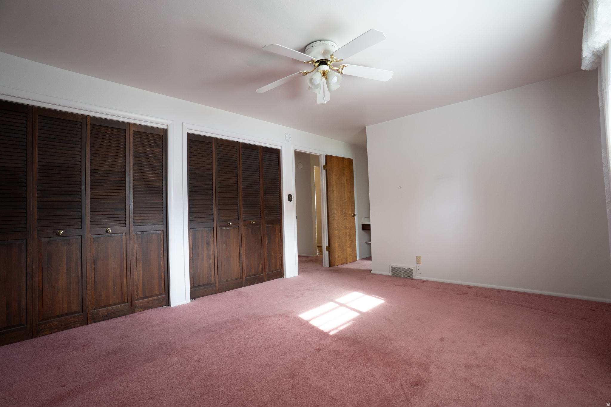 LYNNWOOD PARK - Residential