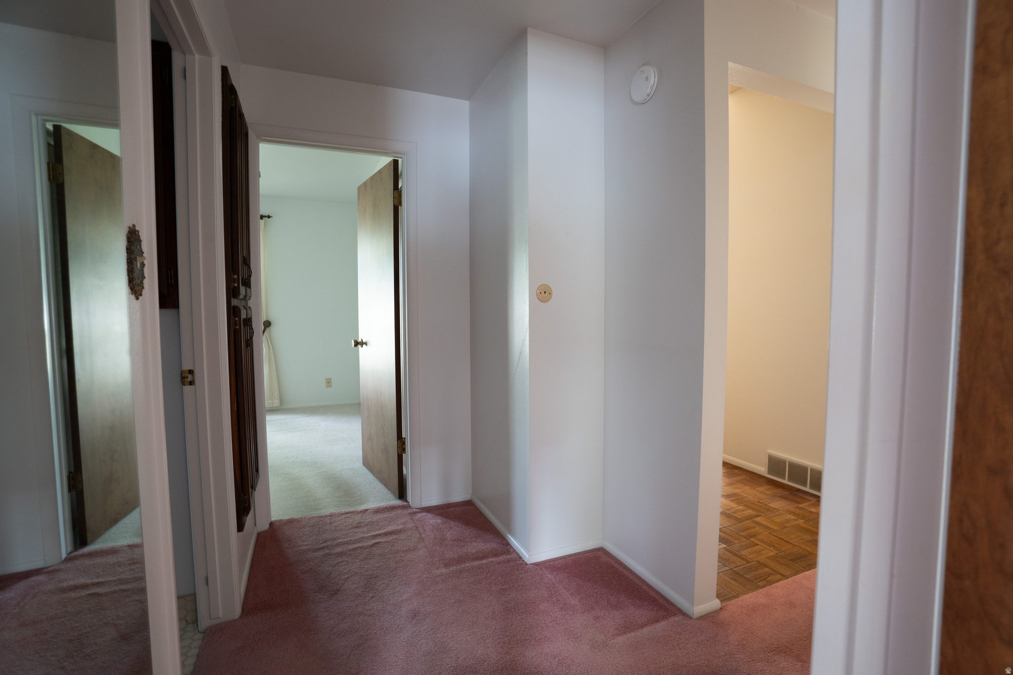 LYNNWOOD PARK - Residential