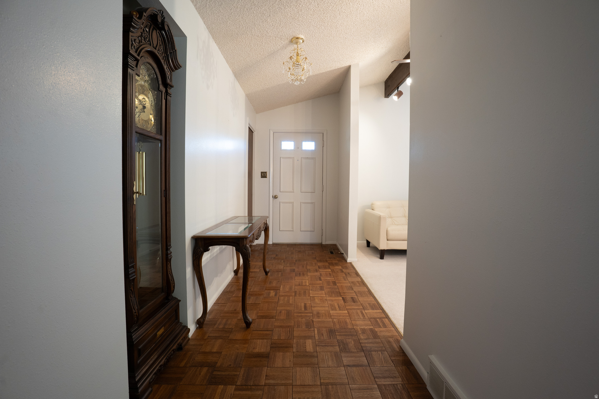 LYNNWOOD PARK - Residential