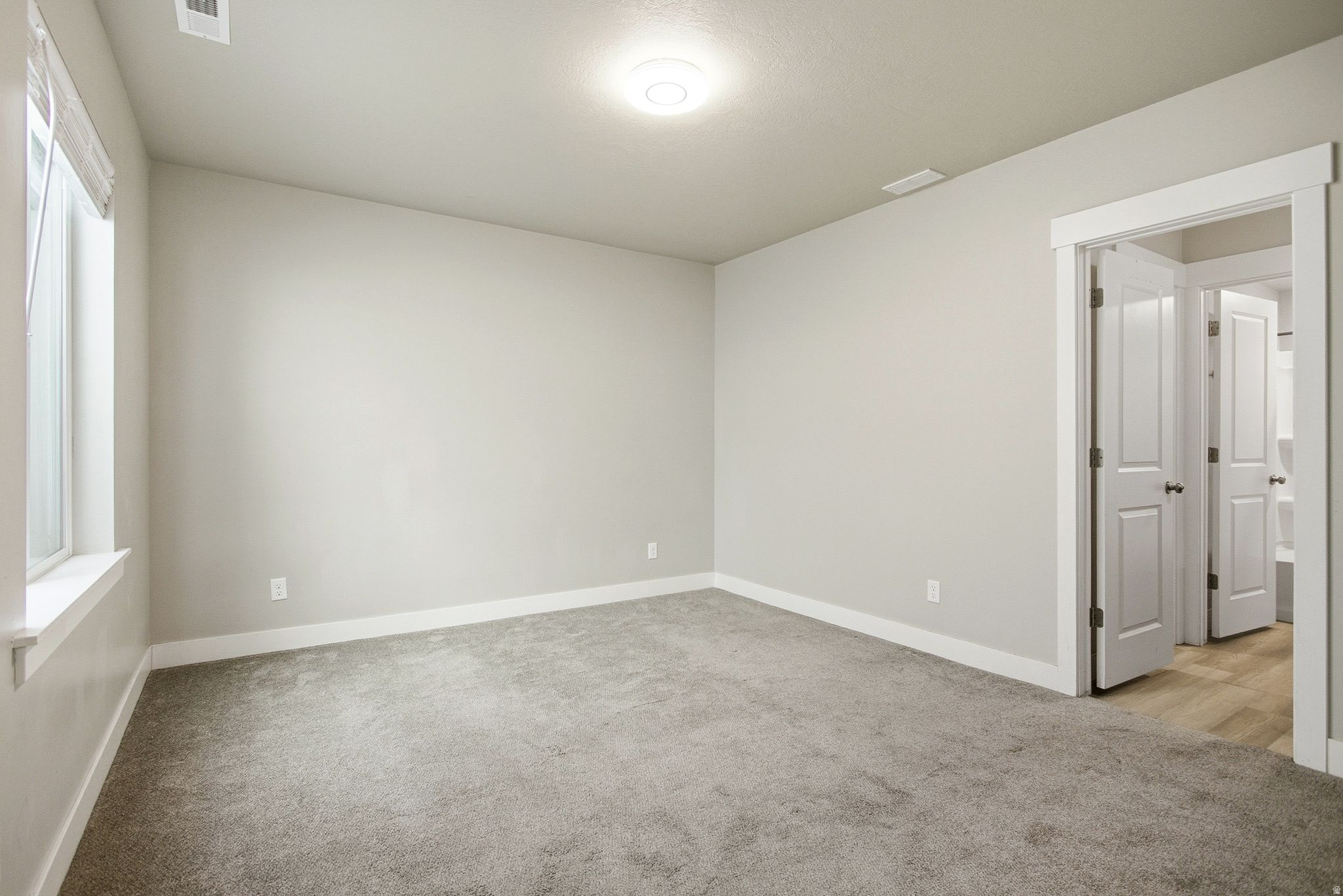 LONE TREE AT CIRCLE FIVE RANCH - Residential