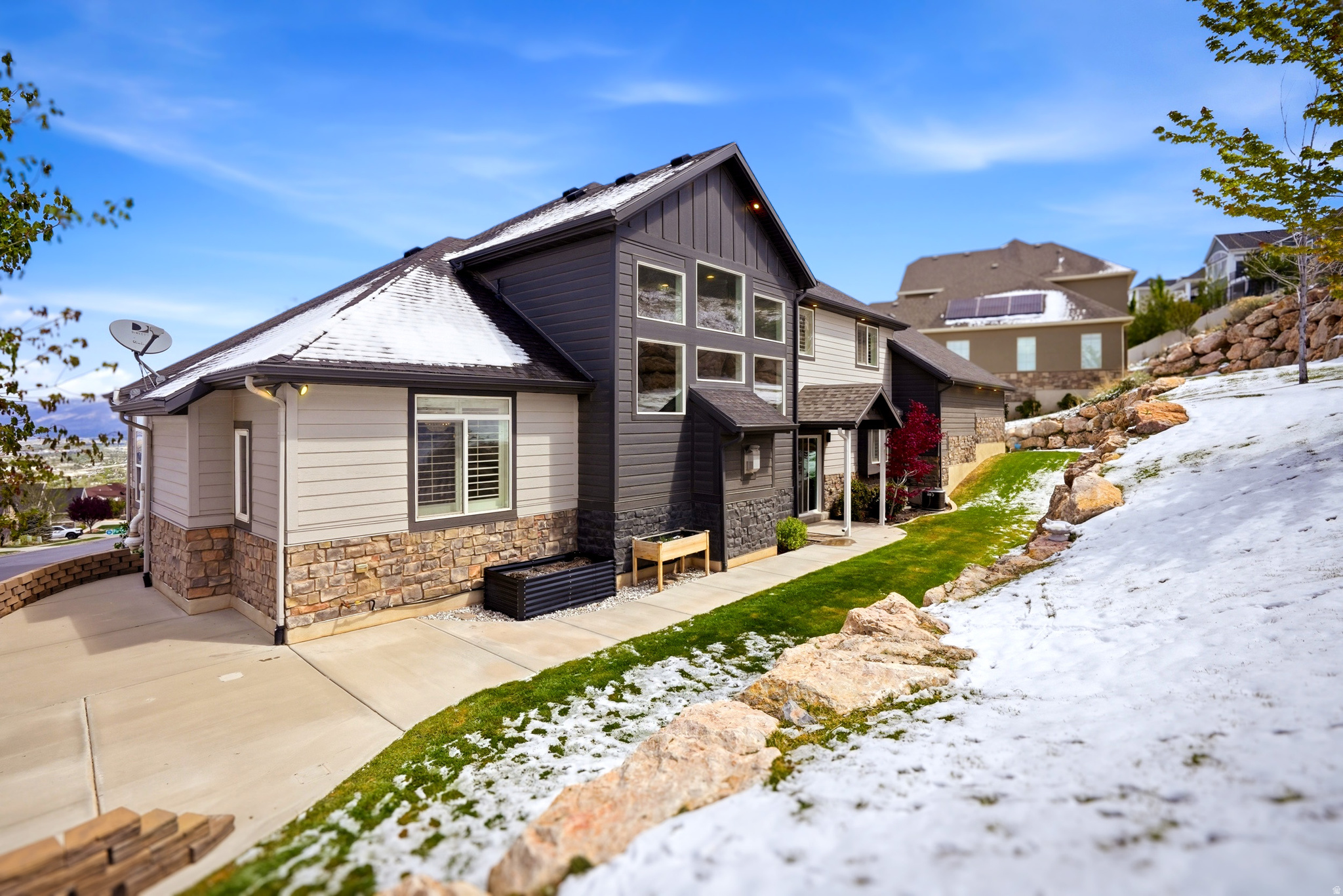 EAGLEPOINTE ESTATES - Residential