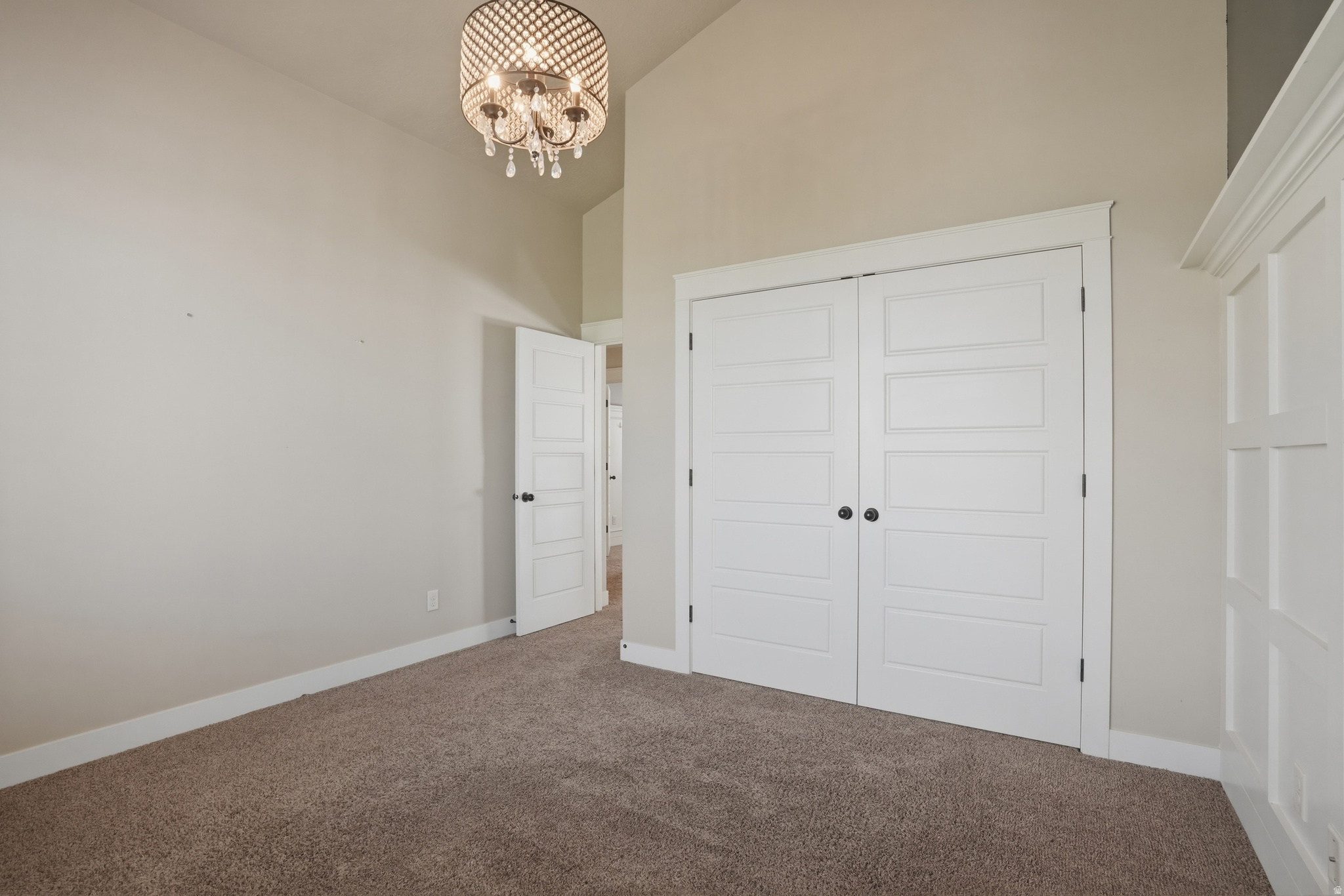 EAGLEPOINTE ESTATES - Residential