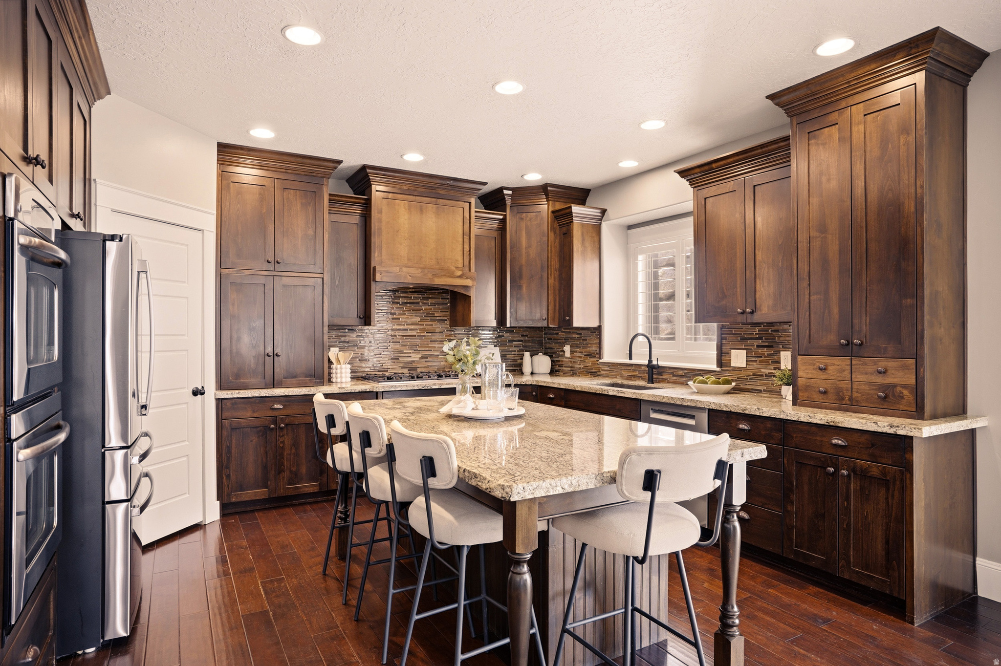 EAGLEPOINTE ESTATES - Residential