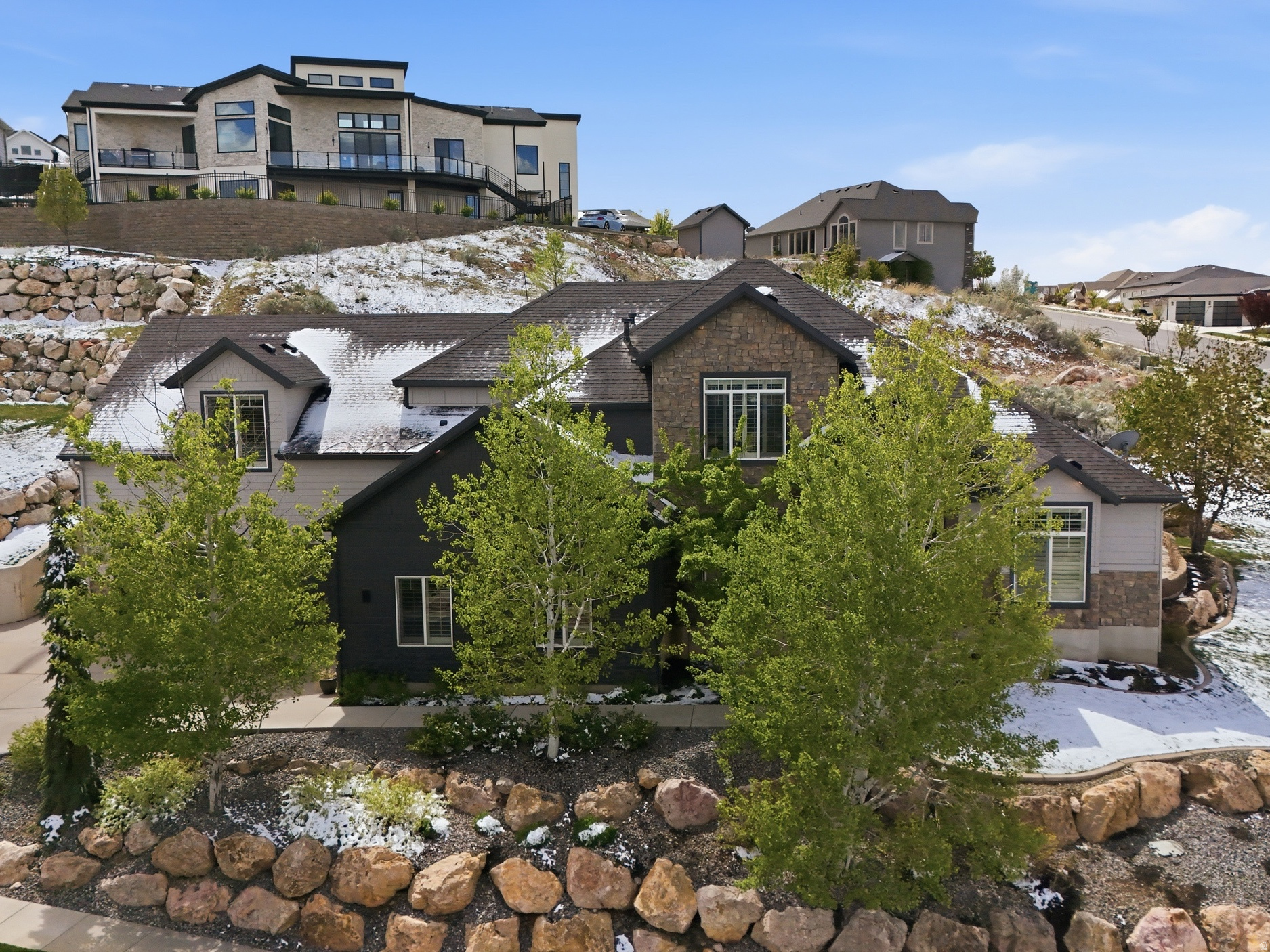 EAGLEPOINTE ESTATES - Residential