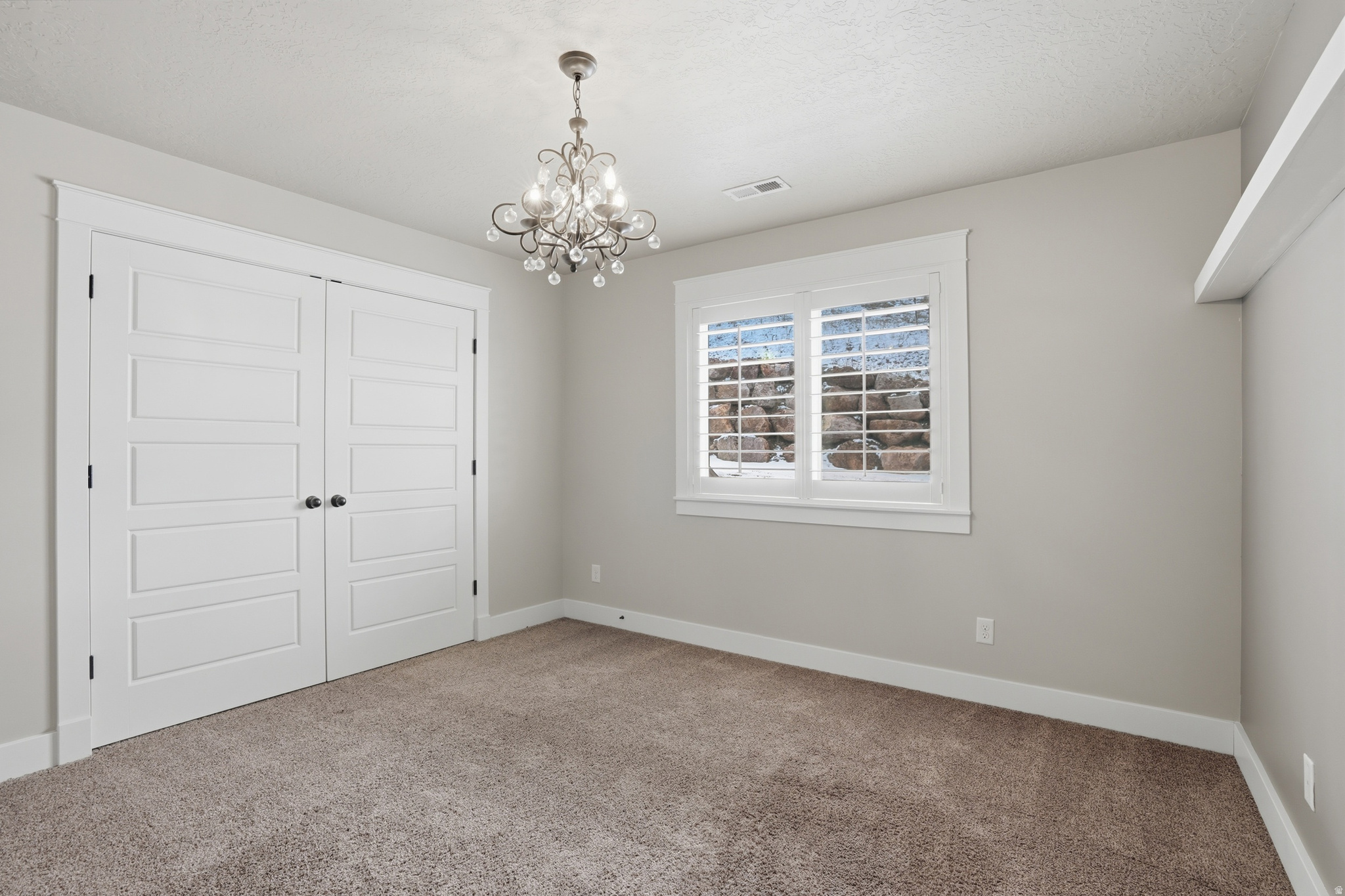 EAGLEPOINTE ESTATES - Residential