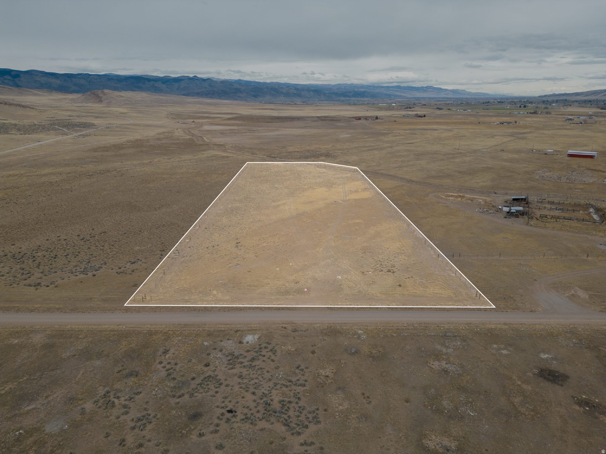 SURVEY B-1942 - Land