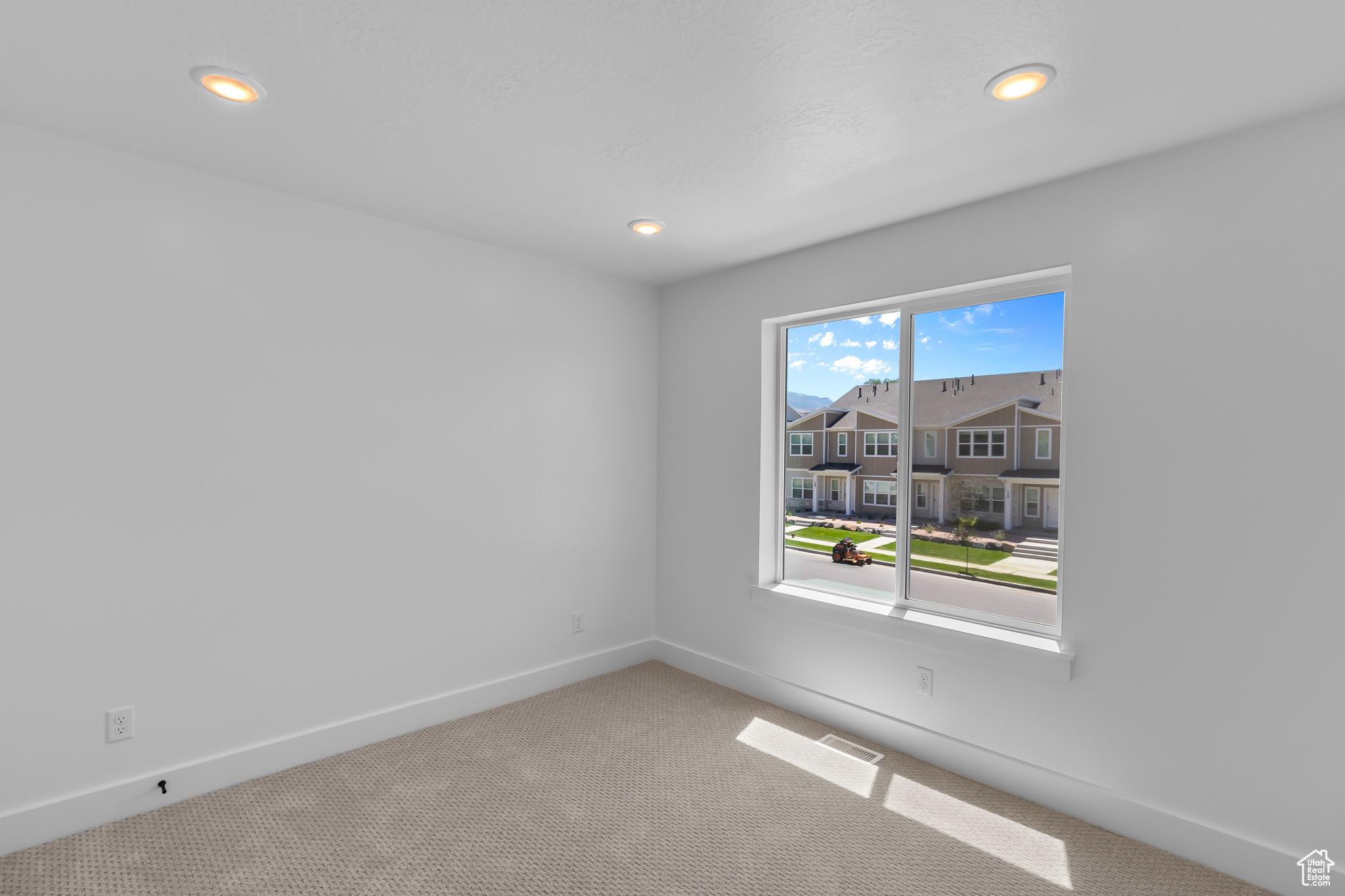 NORTH POINT - Residential