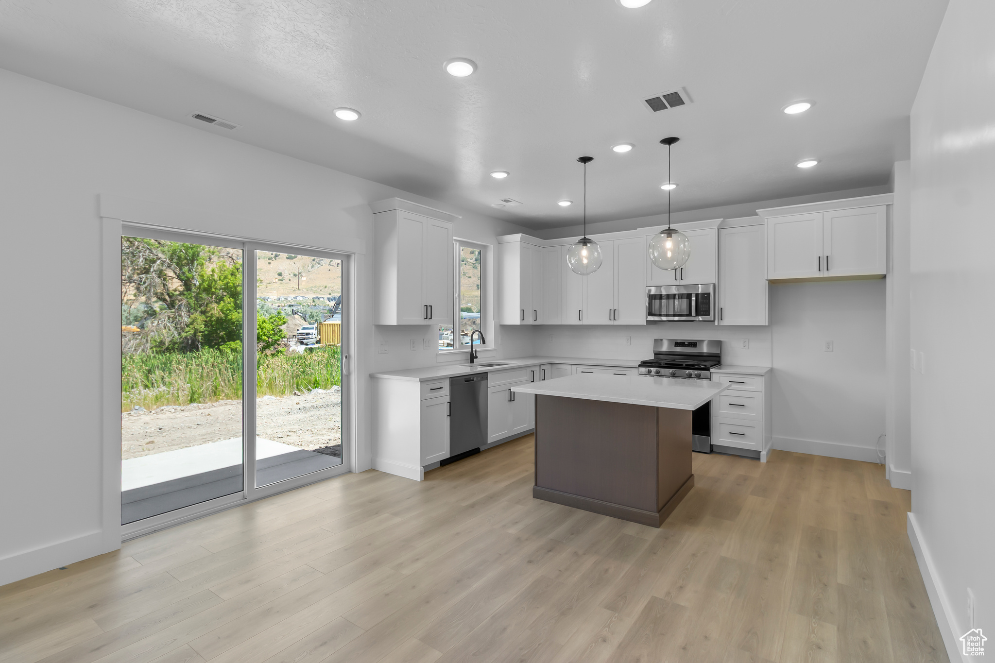 NORTH POINT - Residential