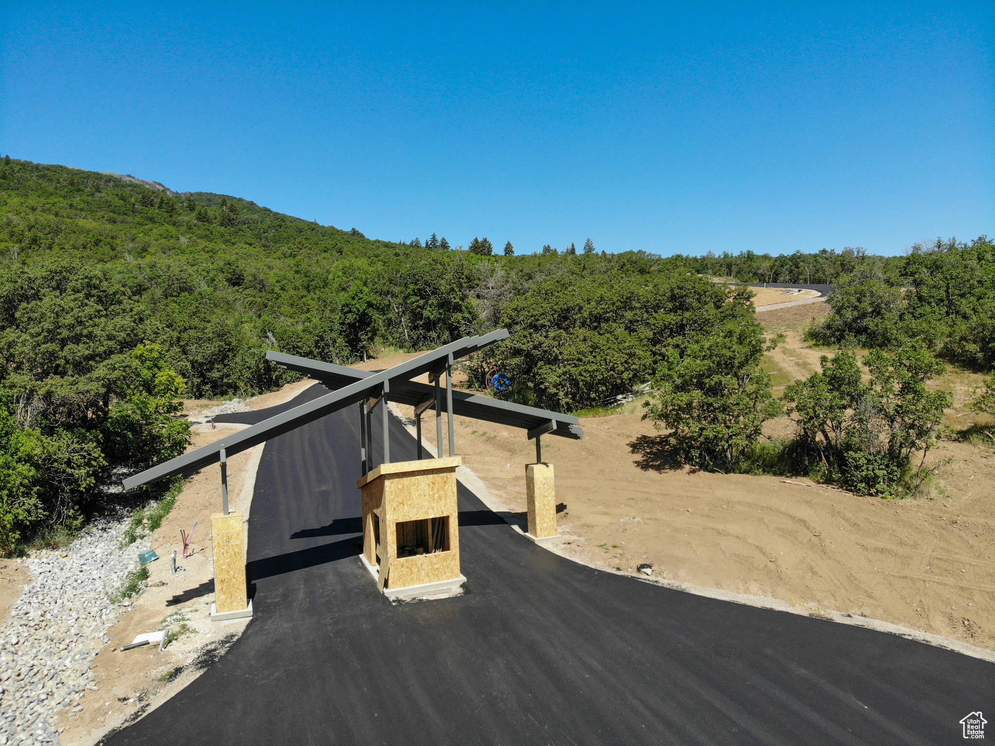 ARROWLEAF PUD - Land