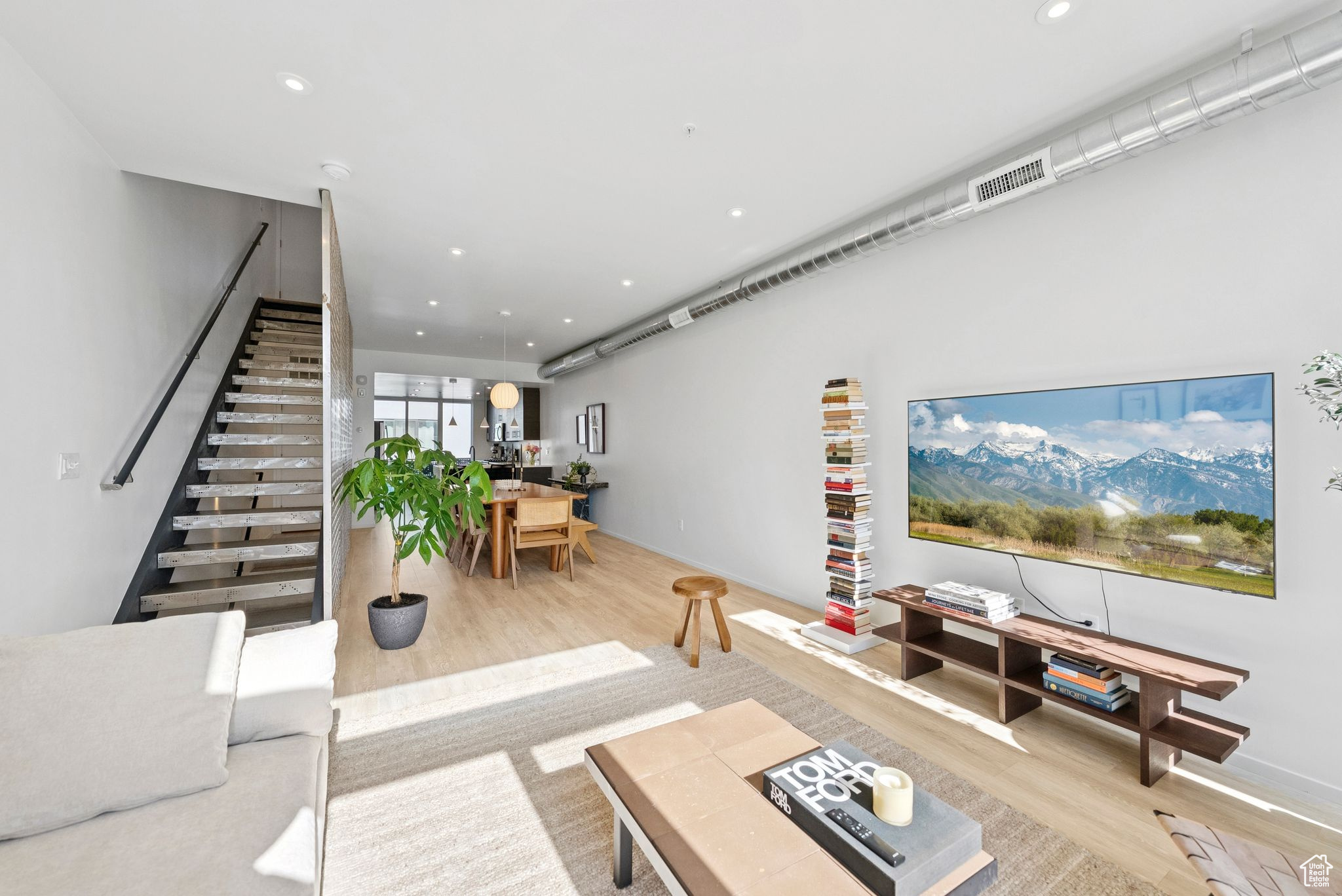 Salt Lake City, Utah 84115, United States, 3 Bedrooms Bedrooms, ,2 BathroomsBathrooms,Residential,Active,157003