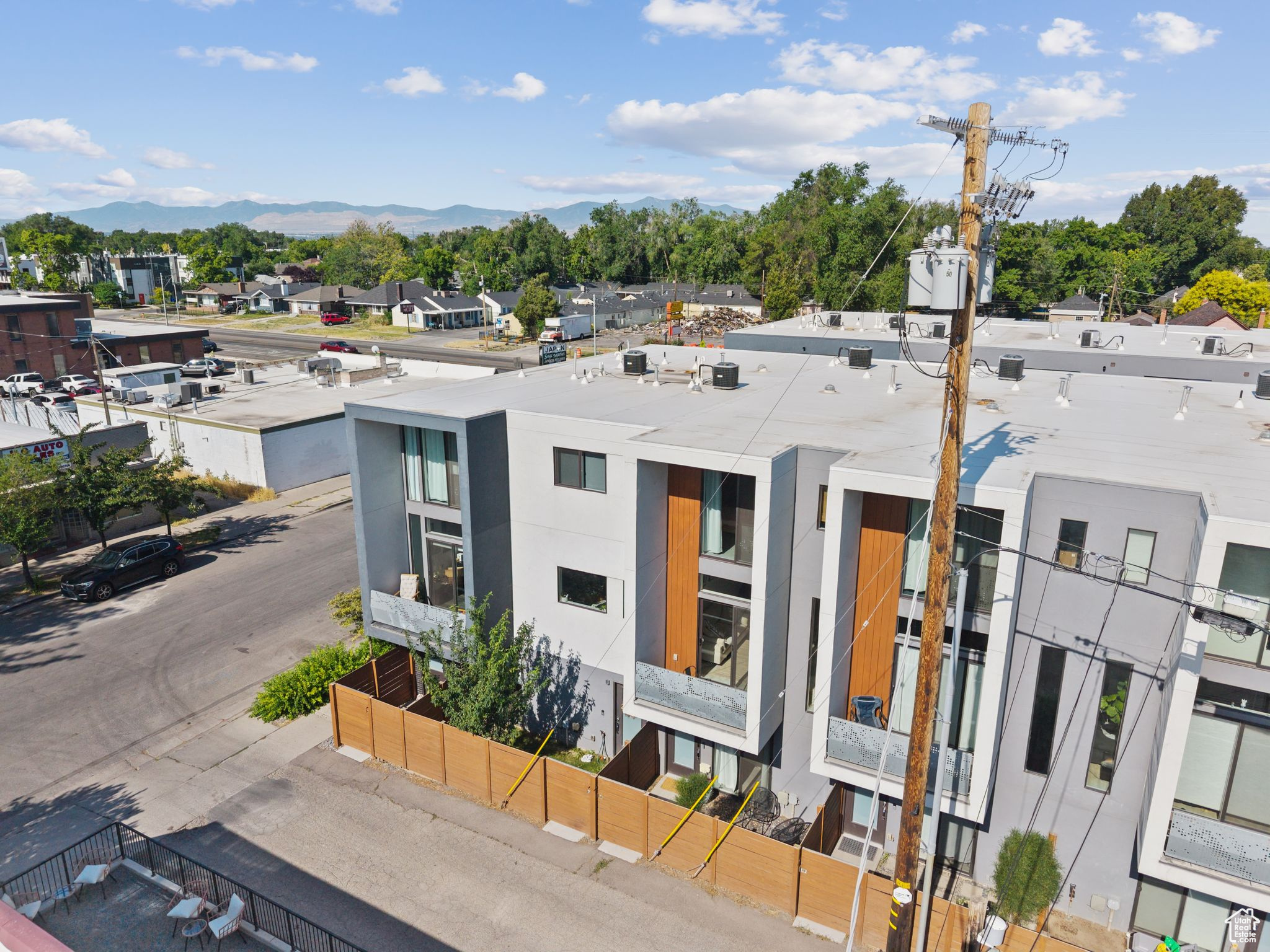 Salt Lake City, Utah 84115, United States, 3 Bedrooms Bedrooms, ,2 BathroomsBathrooms,Residential,Active,157003