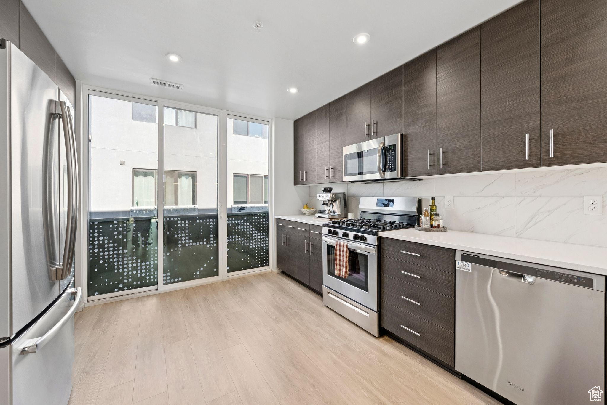 Salt Lake City, Utah 84115, United States, 3 Bedrooms Bedrooms, ,2 BathroomsBathrooms,Residential,Active,157003