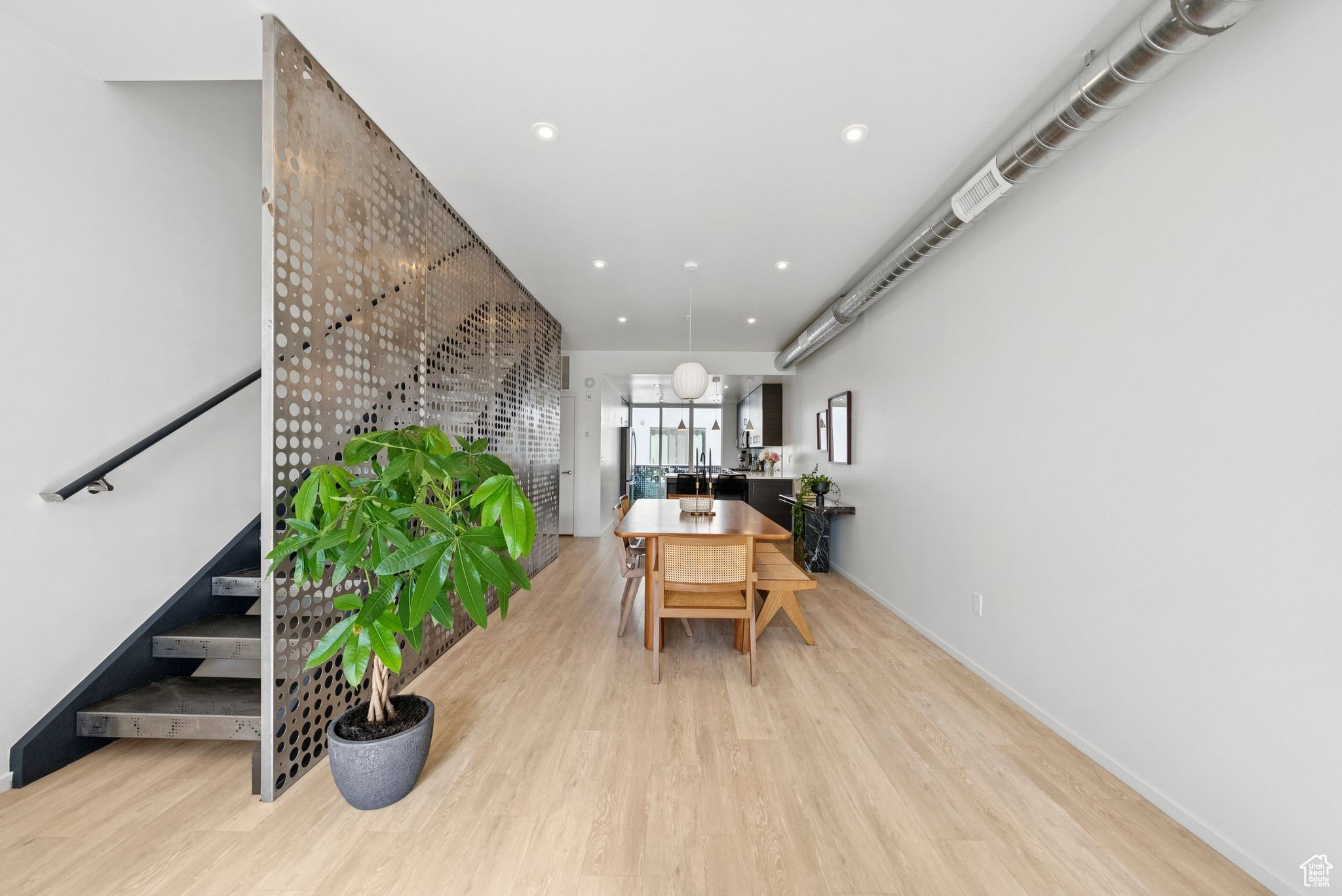 Salt Lake City, Utah 84115, United States, 3 Bedrooms Bedrooms, ,2 BathroomsBathrooms,Residential,Active,157003