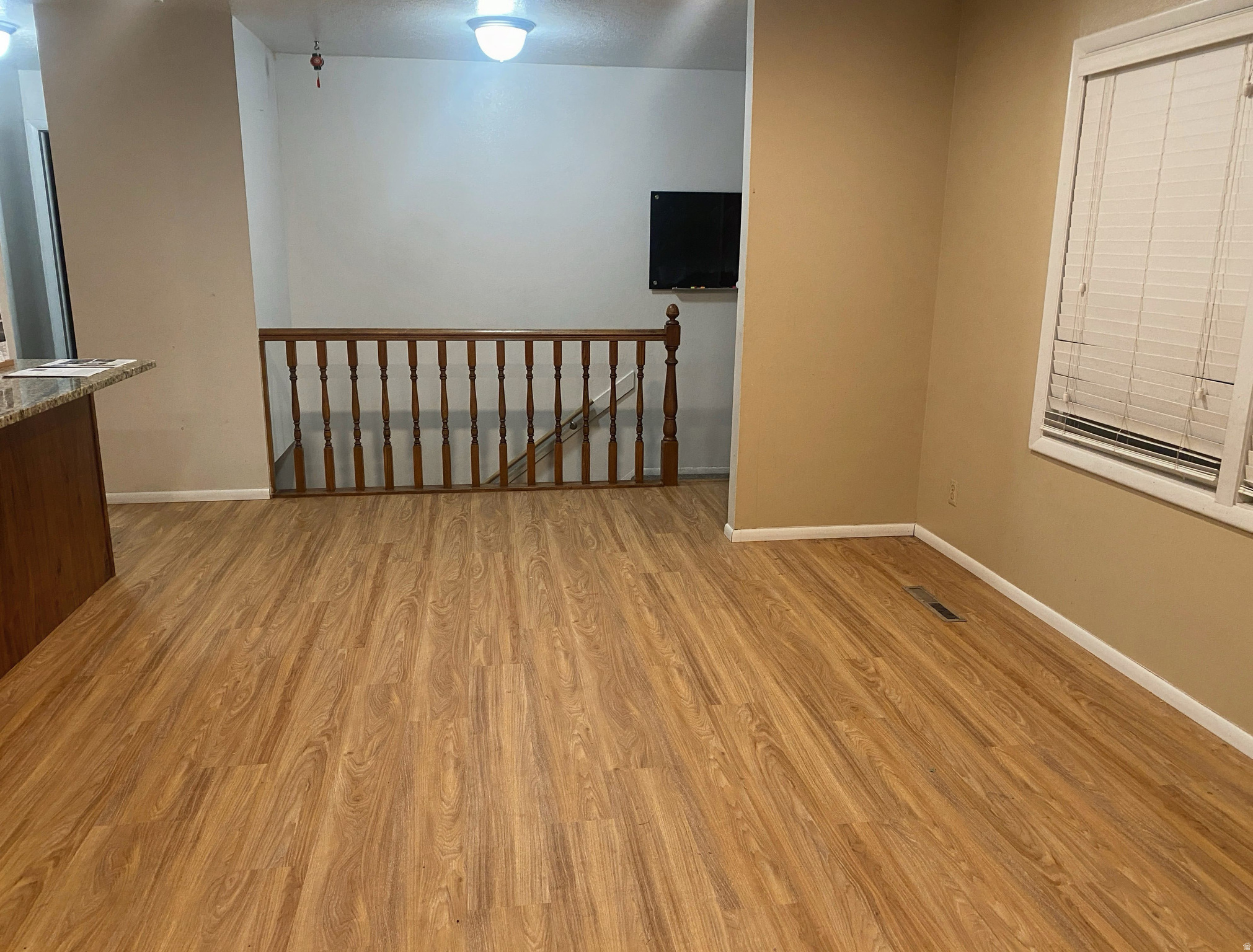 HILLCREST - Residential