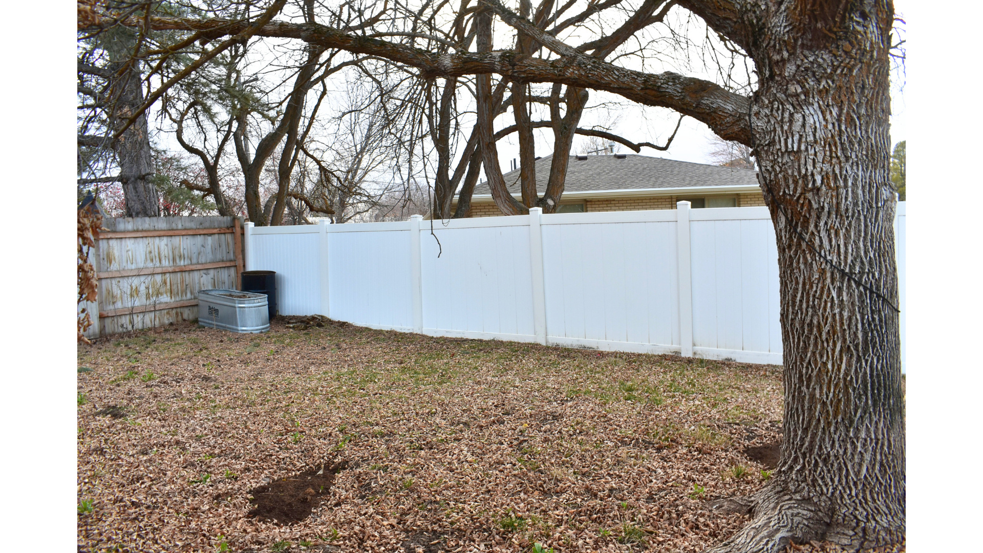 HILLCREST - Residential